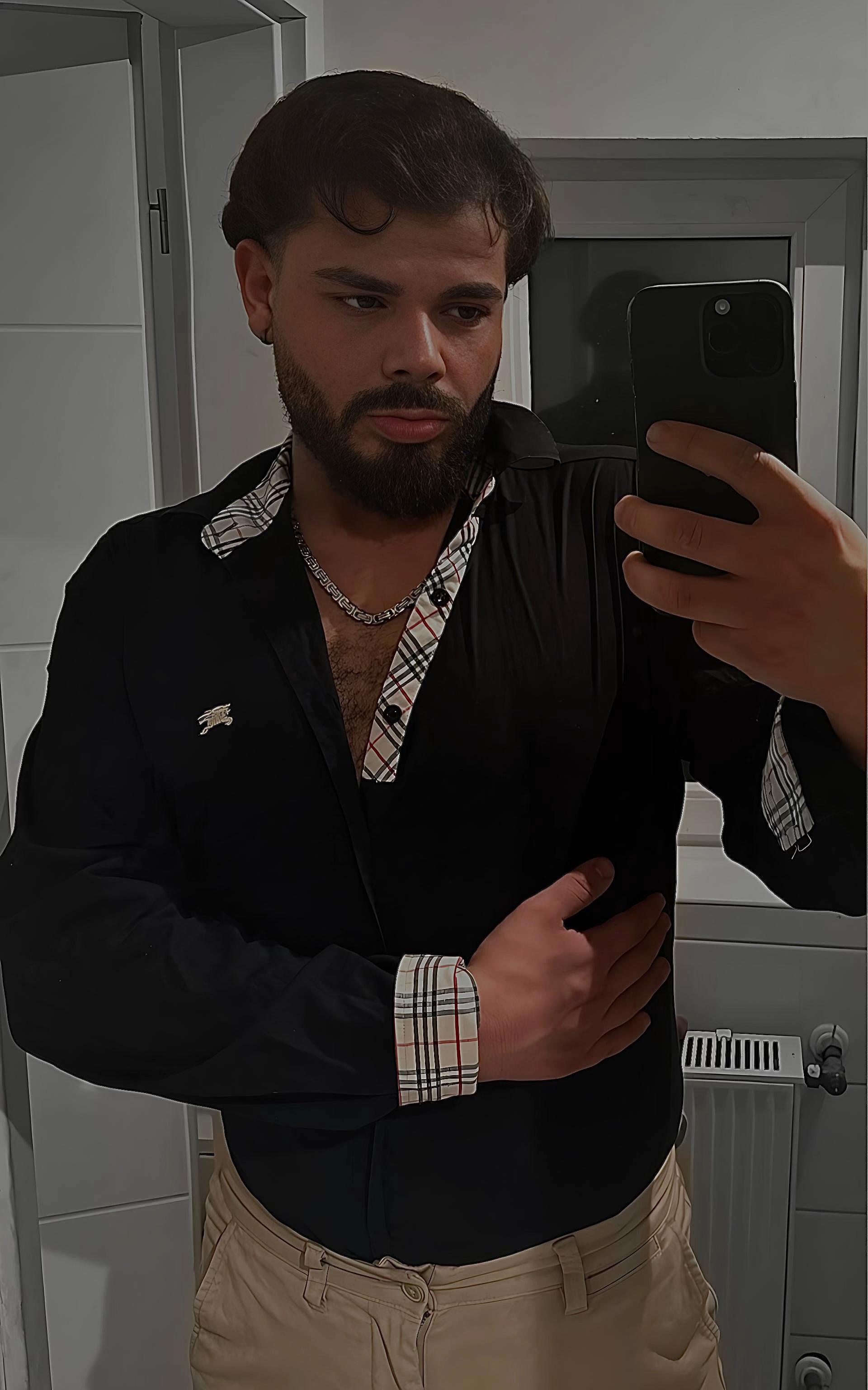 @giuliano