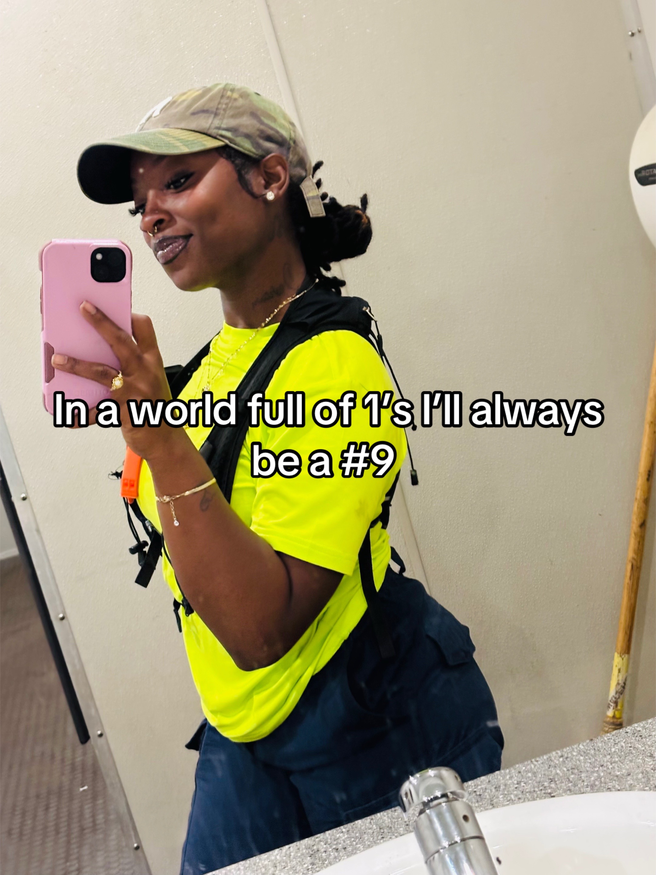 @La'Nae Bae