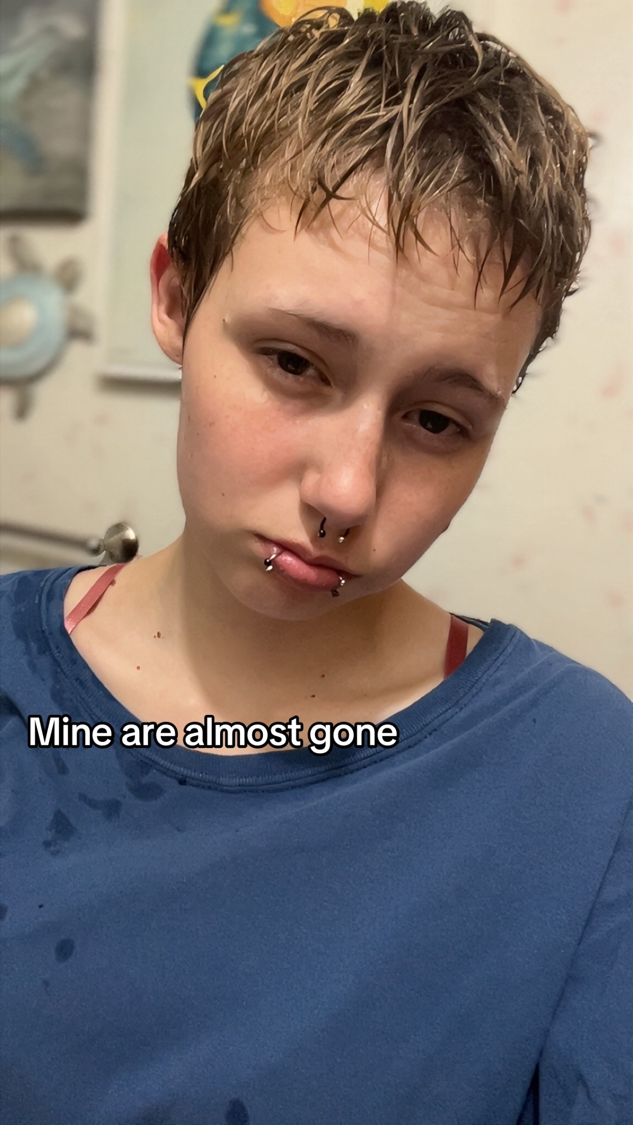 @️