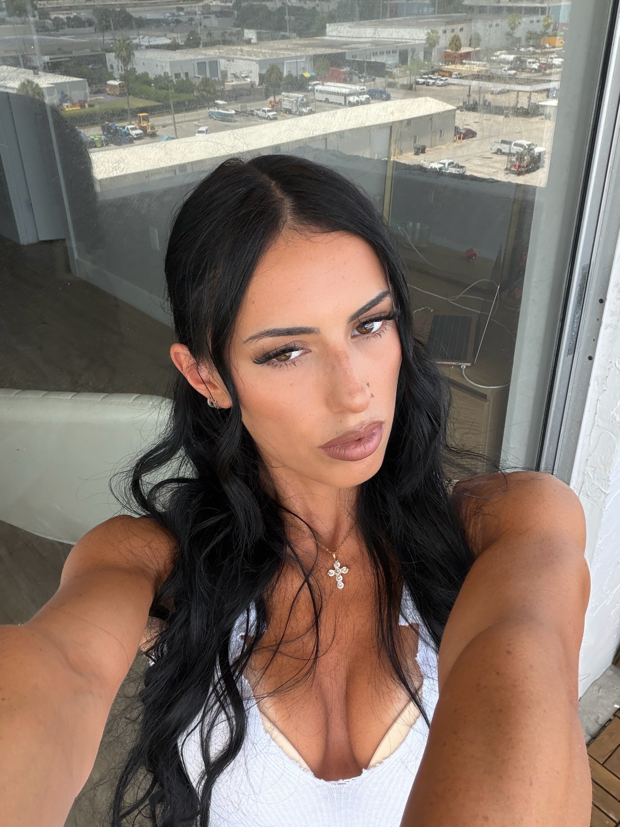 @latinakoukla