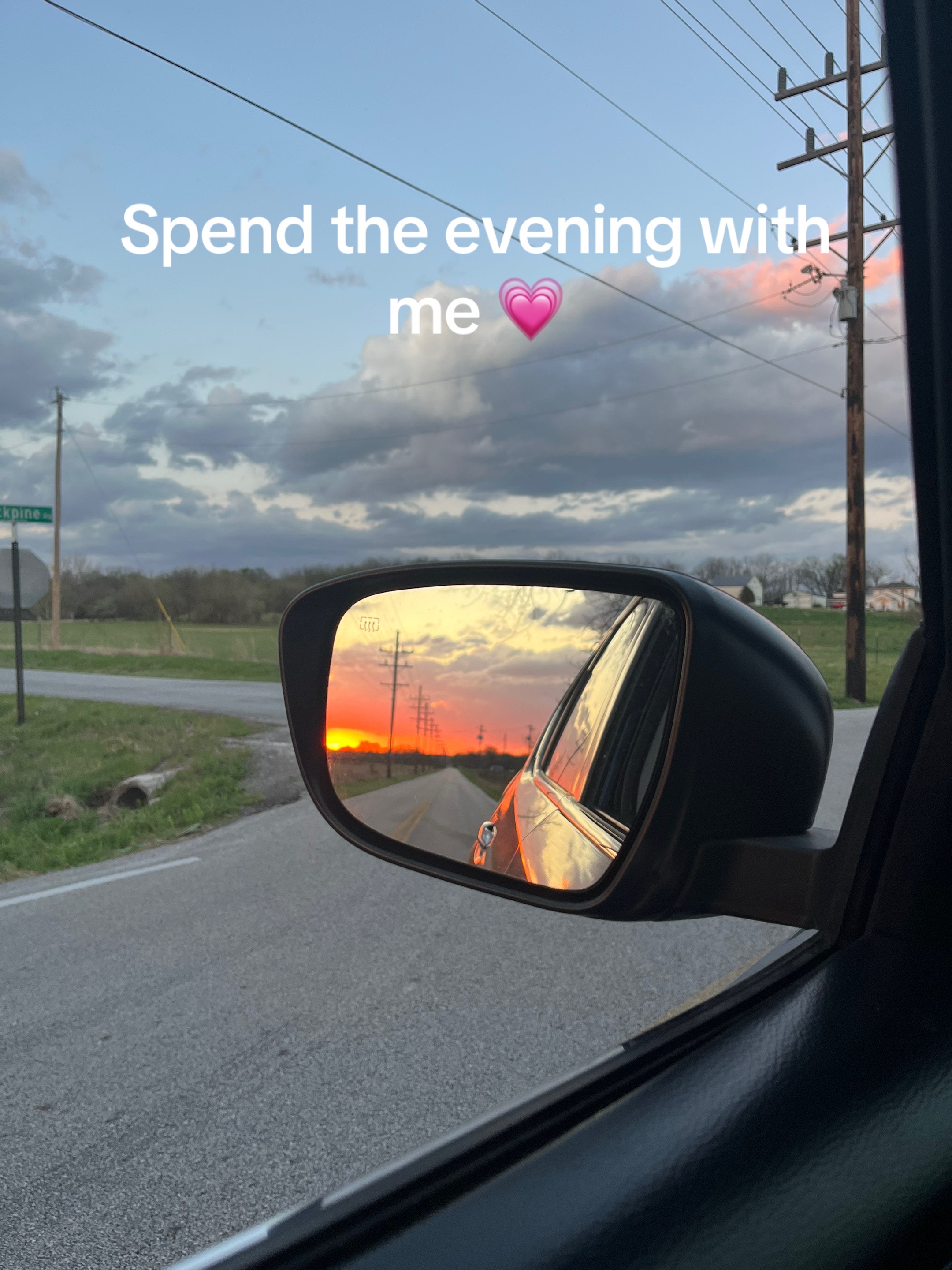 @laurenellis
