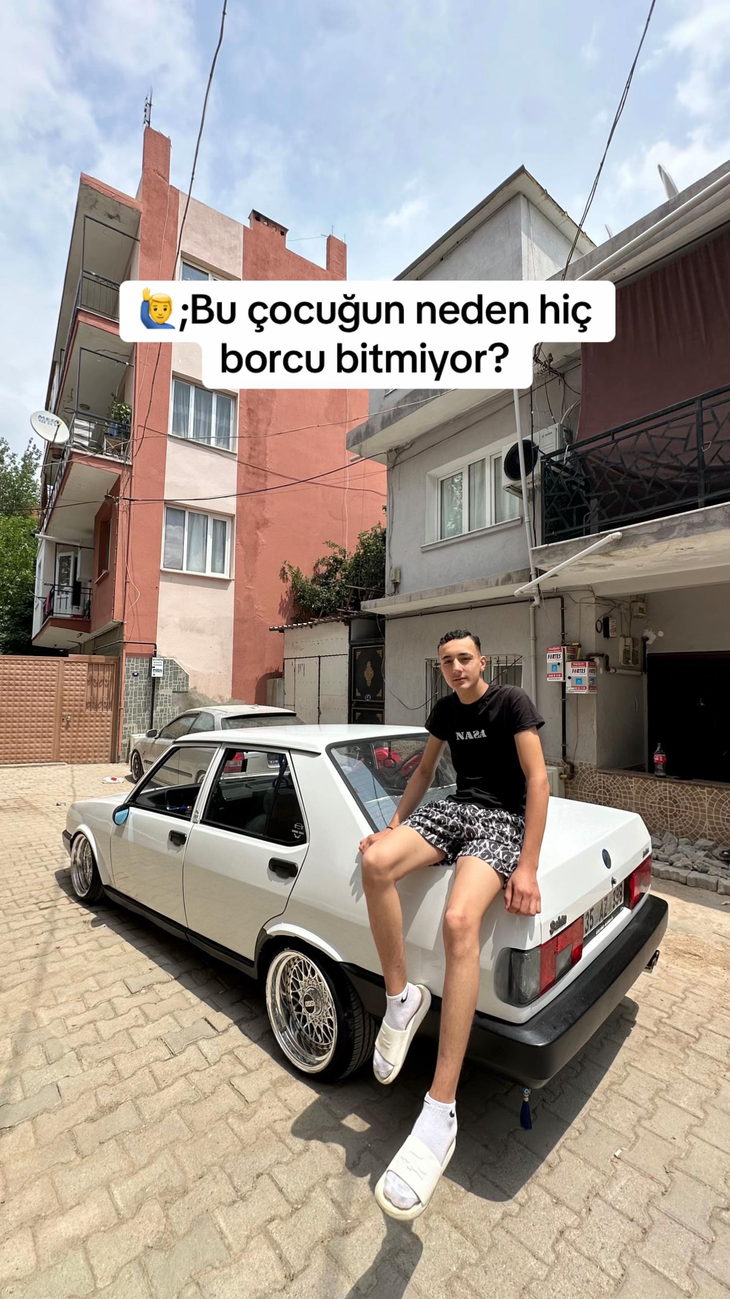 @😁