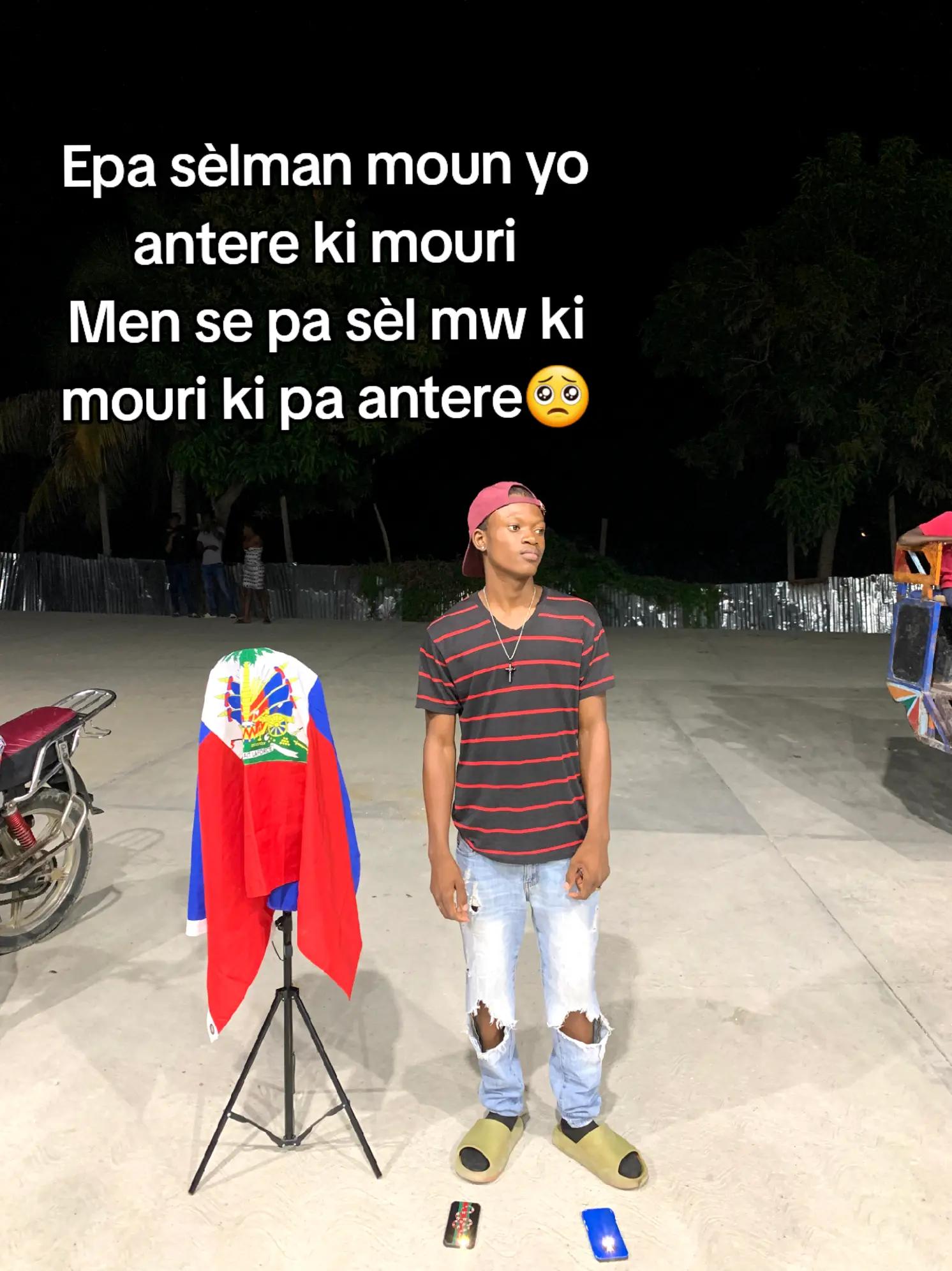 @𝔐𝔯_𝔏𝔬𝔲𝔦𝔰𝔰𝔬𝔫𝔢_316