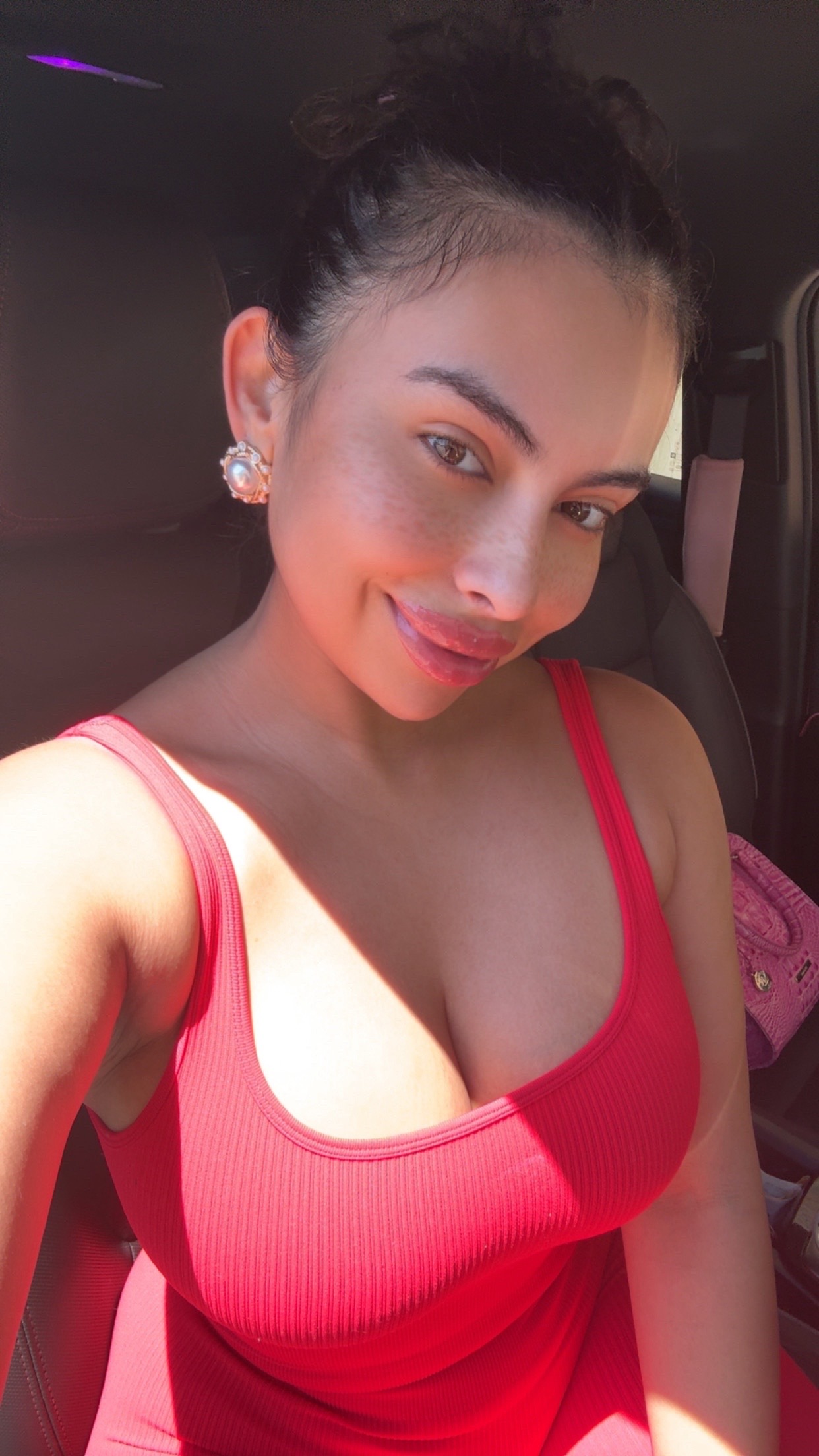 @chavellasexy