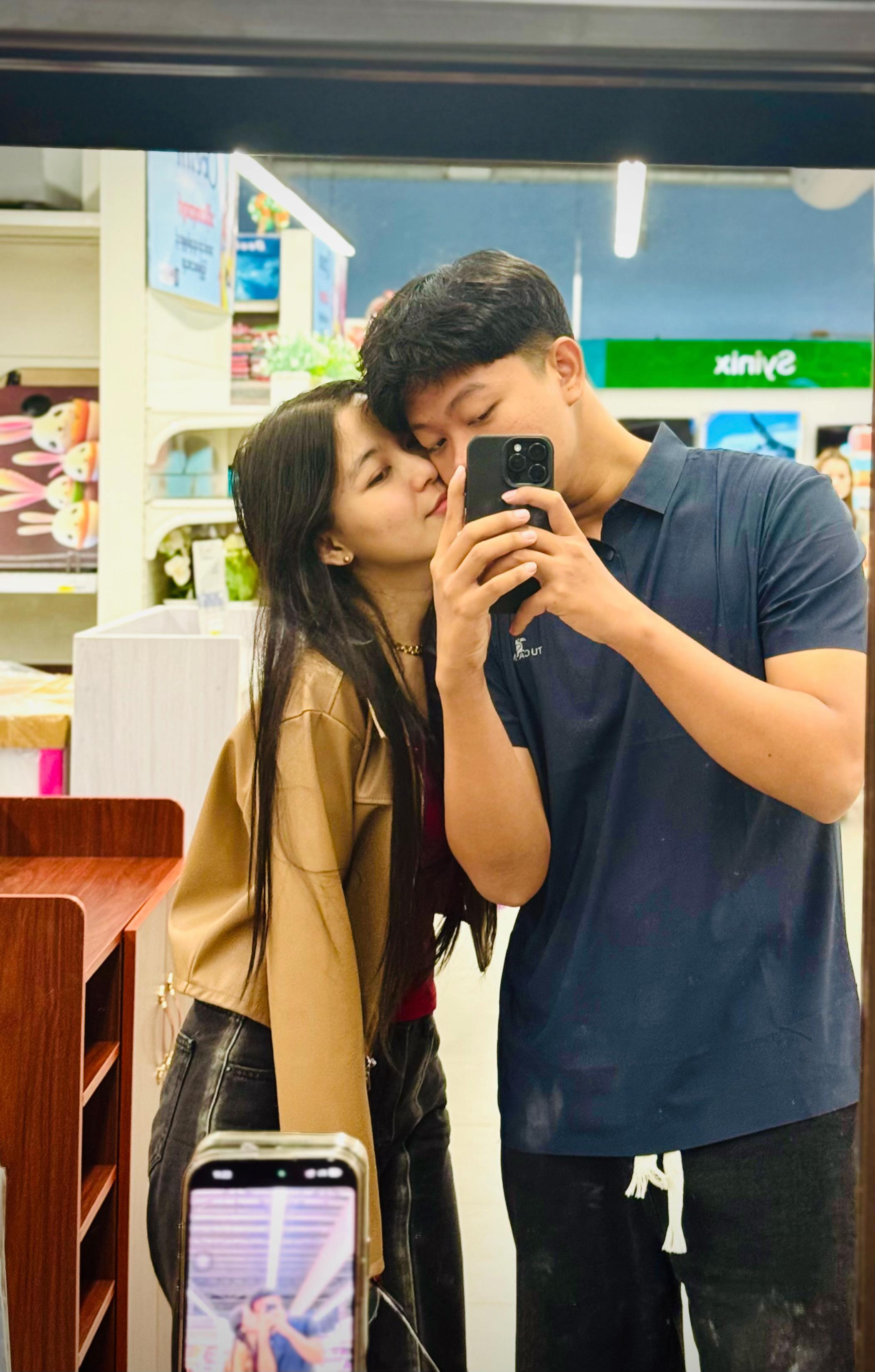 @Fʟᴀsʜ Cʜᴏᴏu X | Fighter🇲🇲
