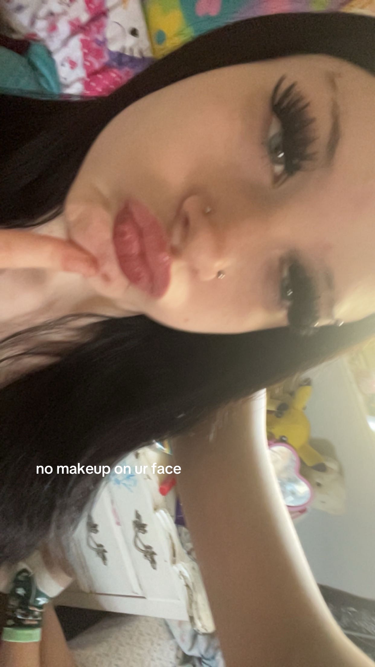@mari.