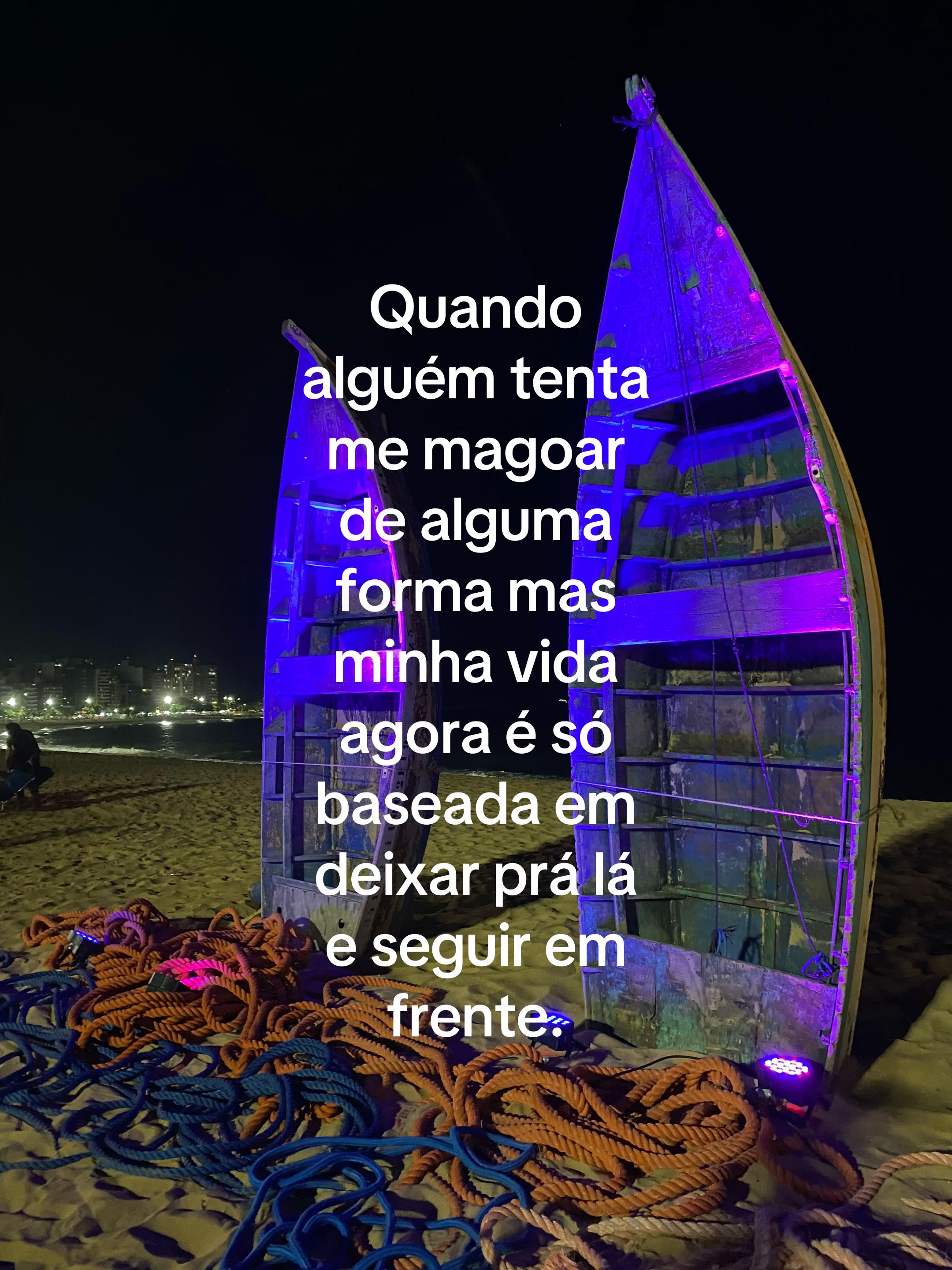 @꩜