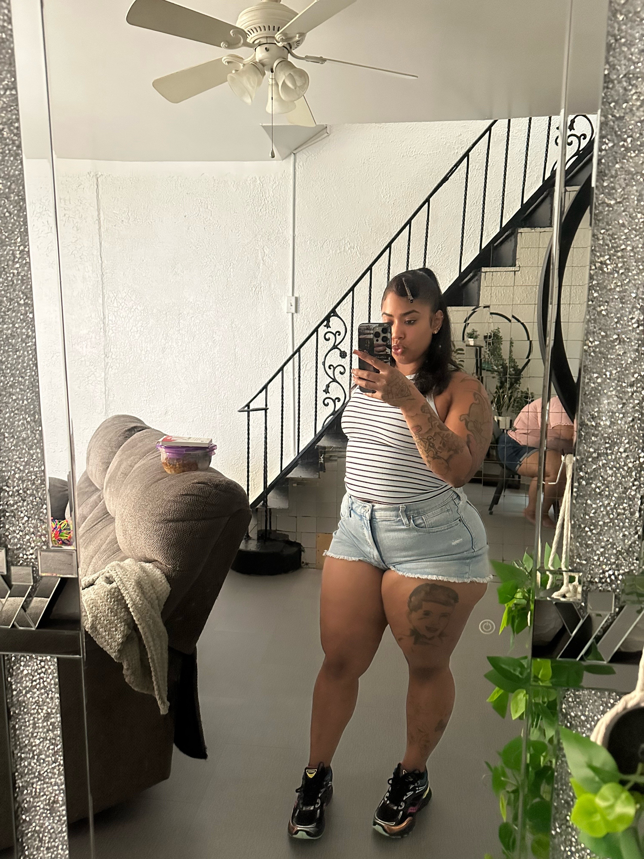@Ambarix🌸