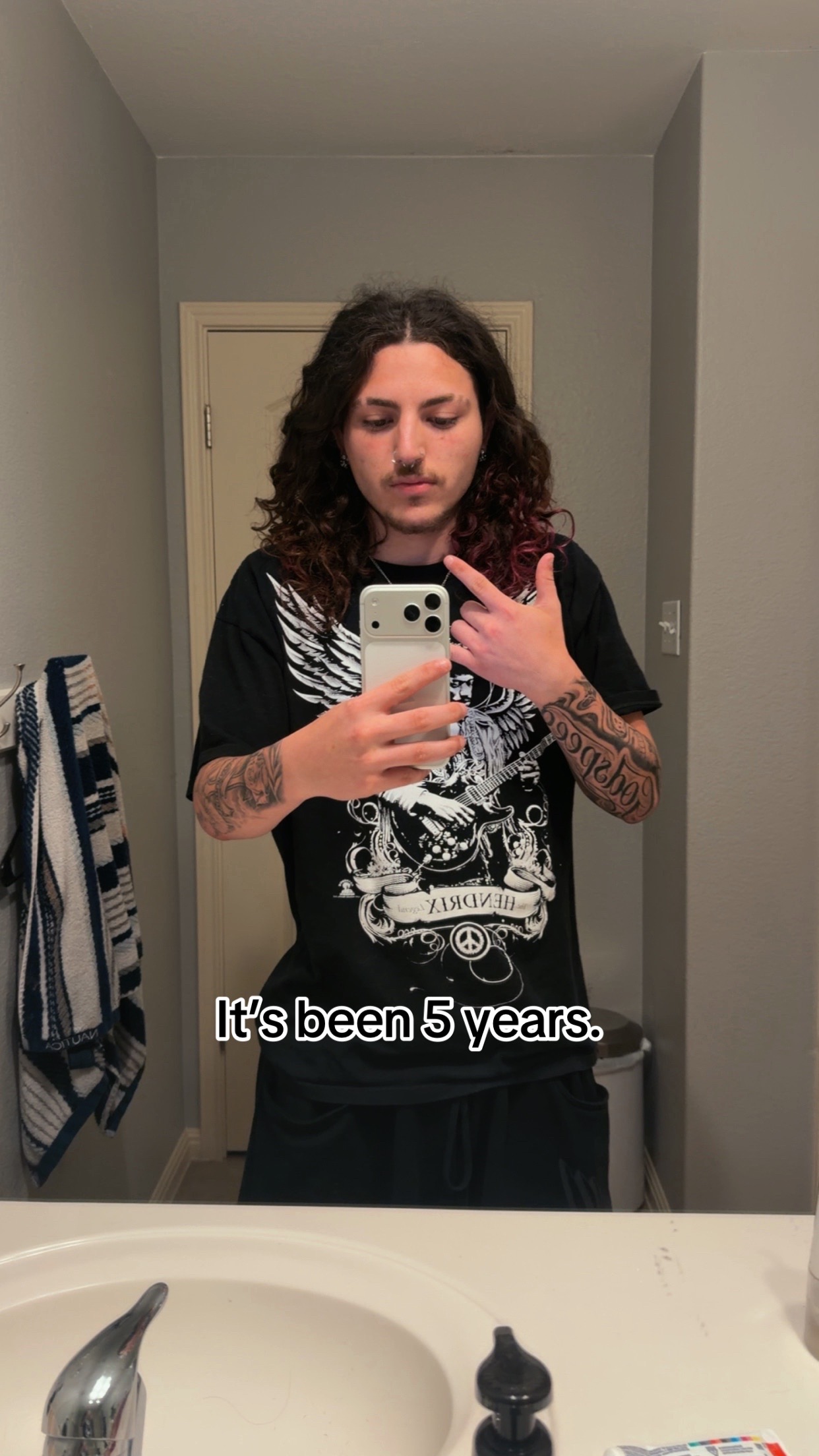 @Q