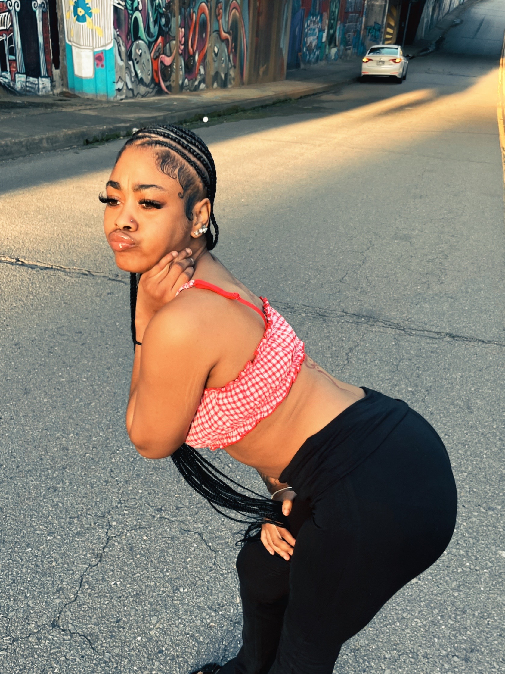 @janyiam