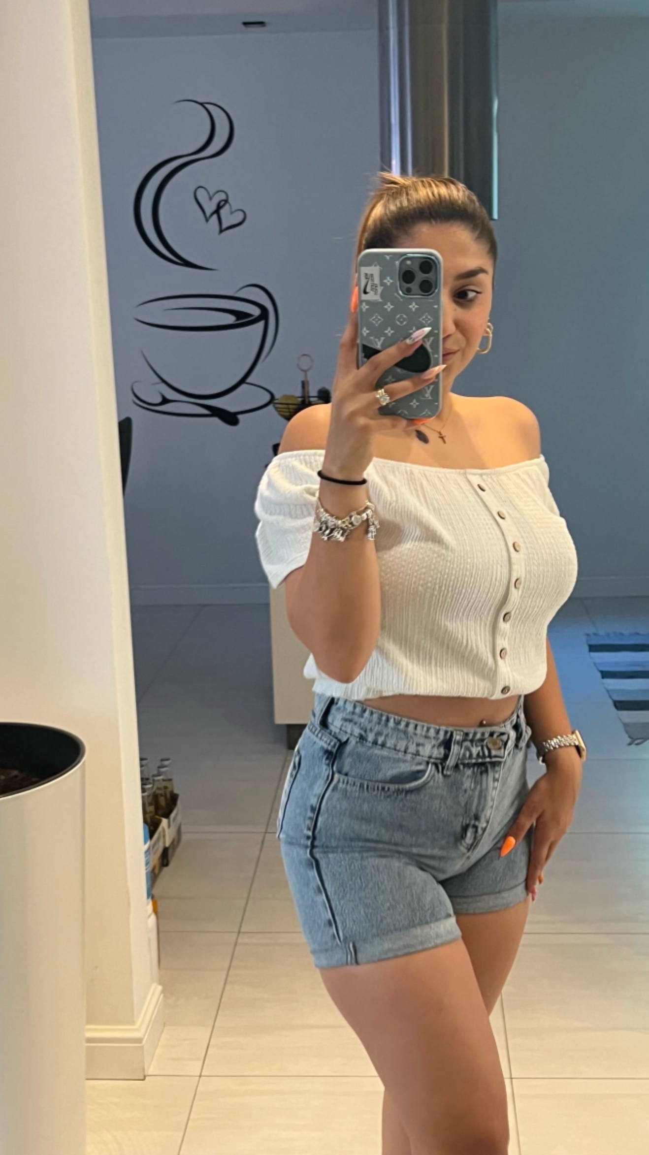 @Ina