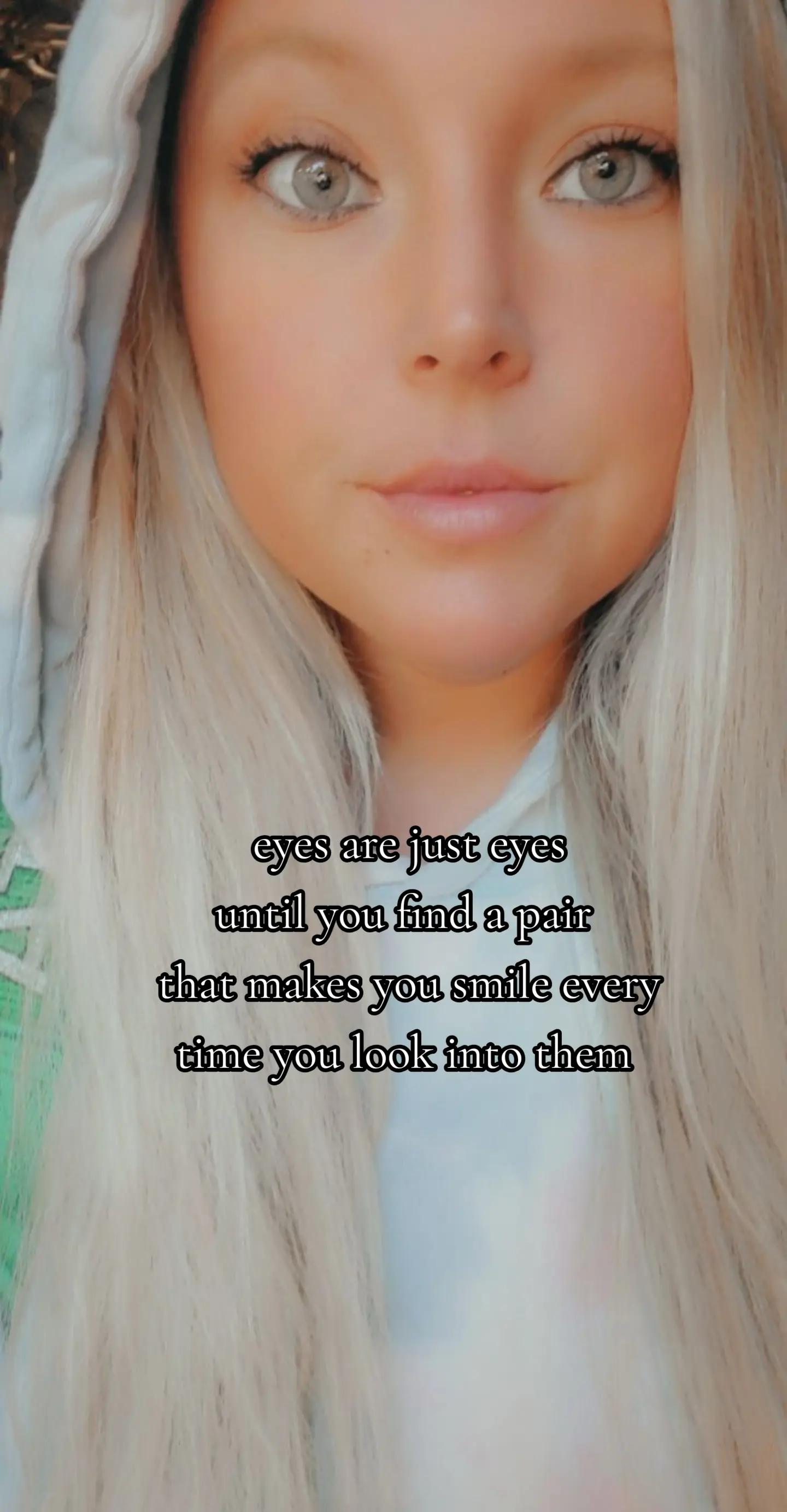 @ThatRedWRXoXo