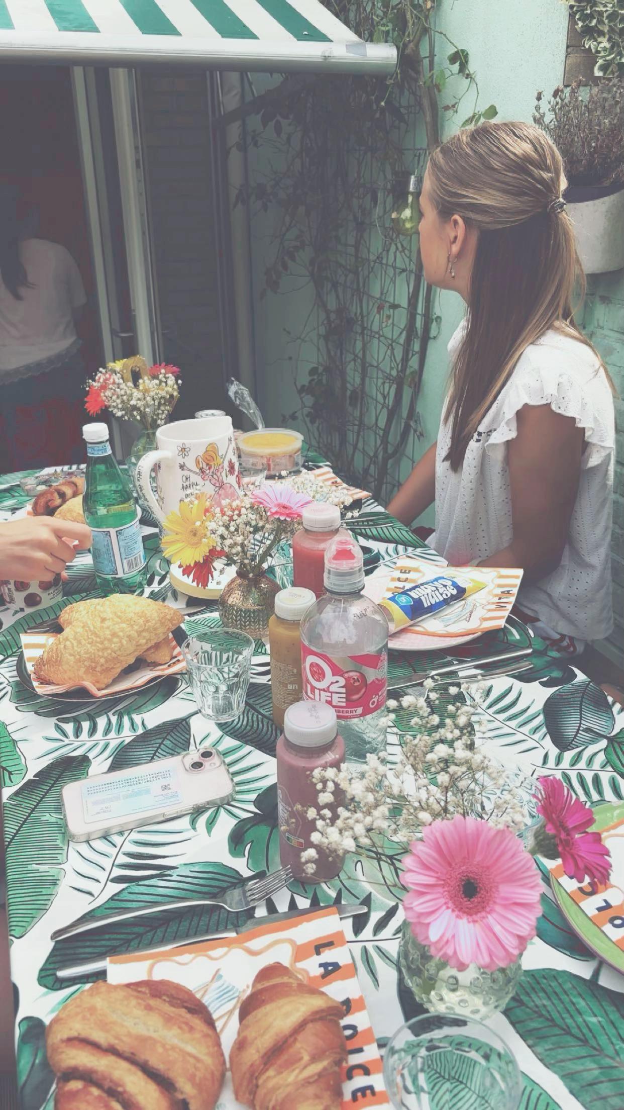 @Valérie Josephine ❥