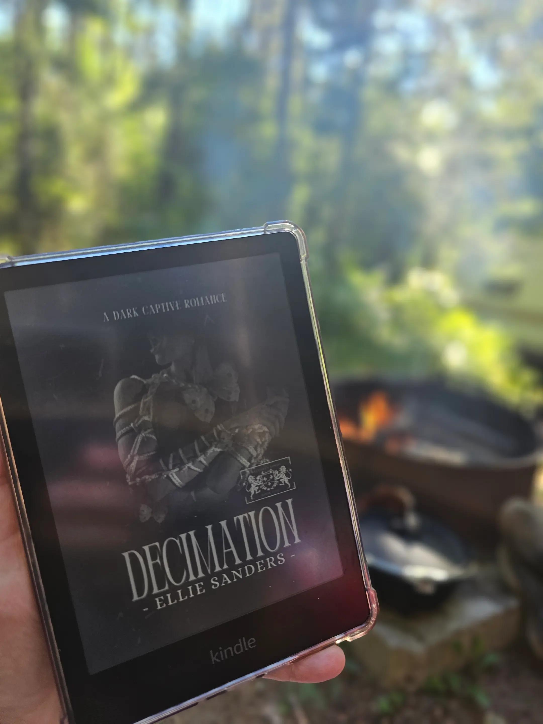 @Summer 🖤📚 🎧