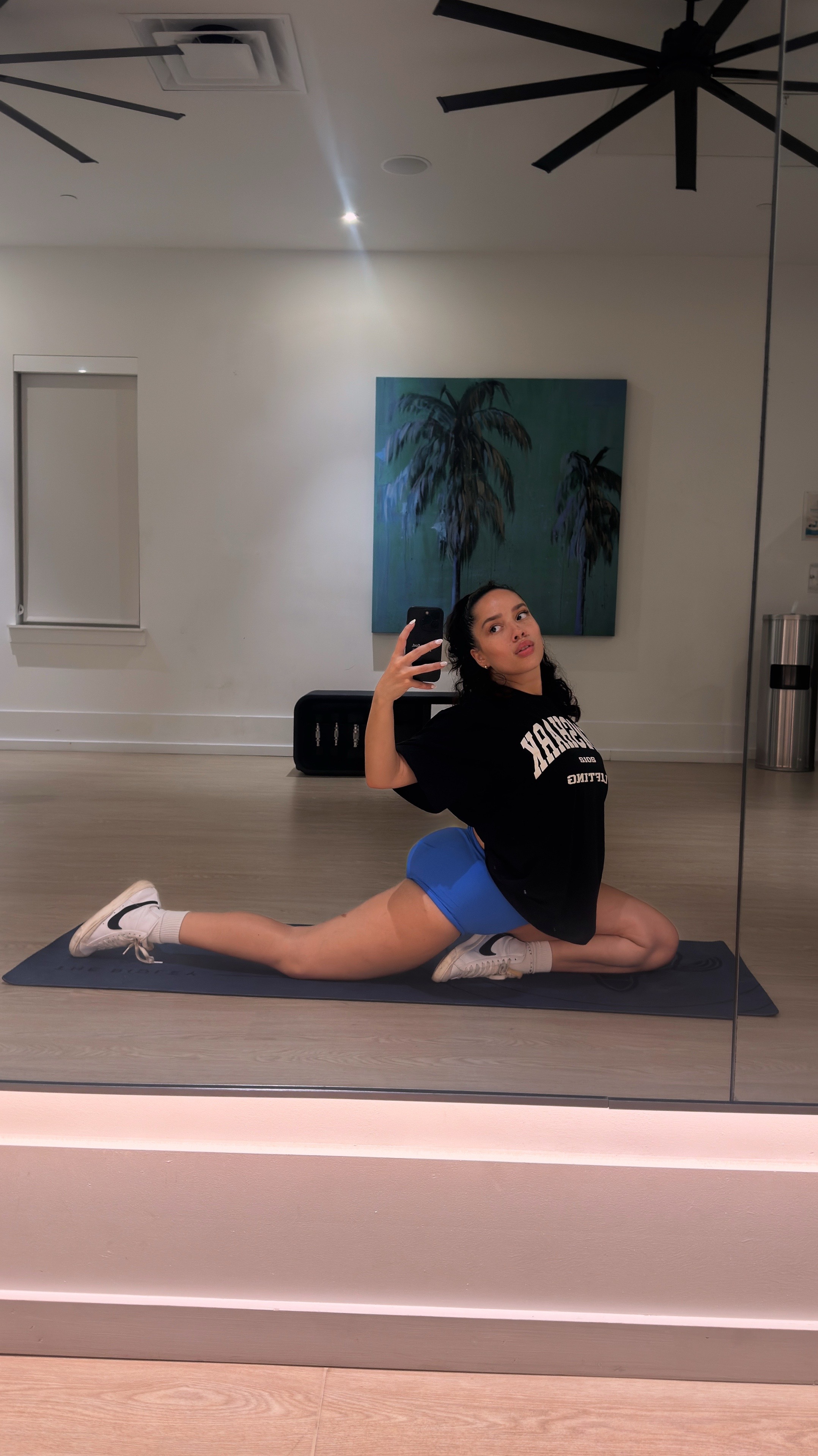 @Lenita Selena