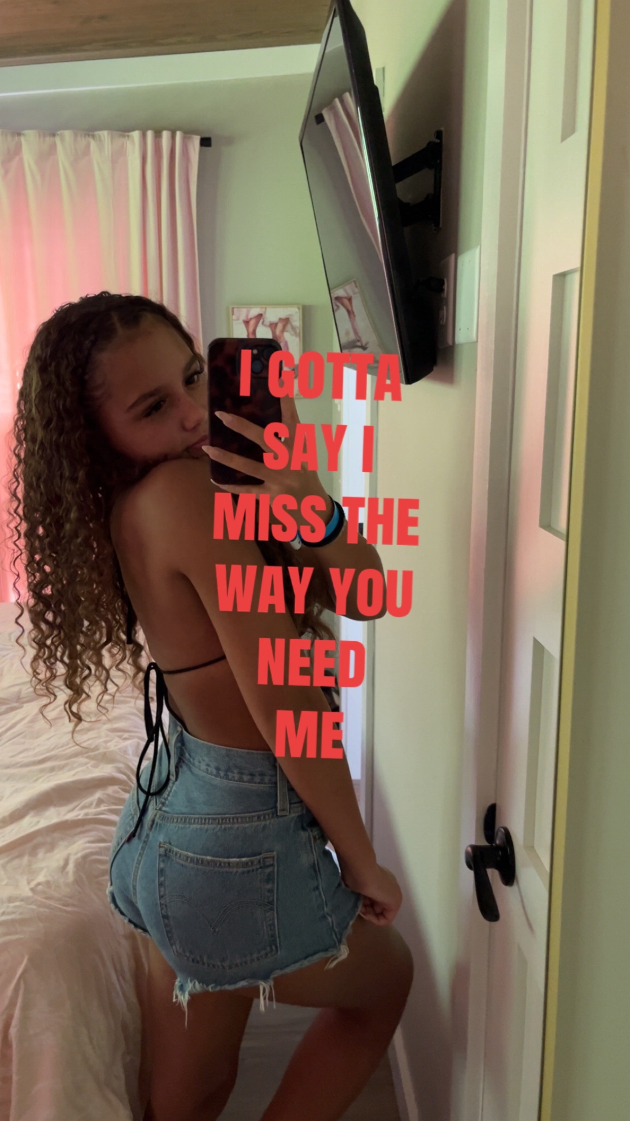@ariana