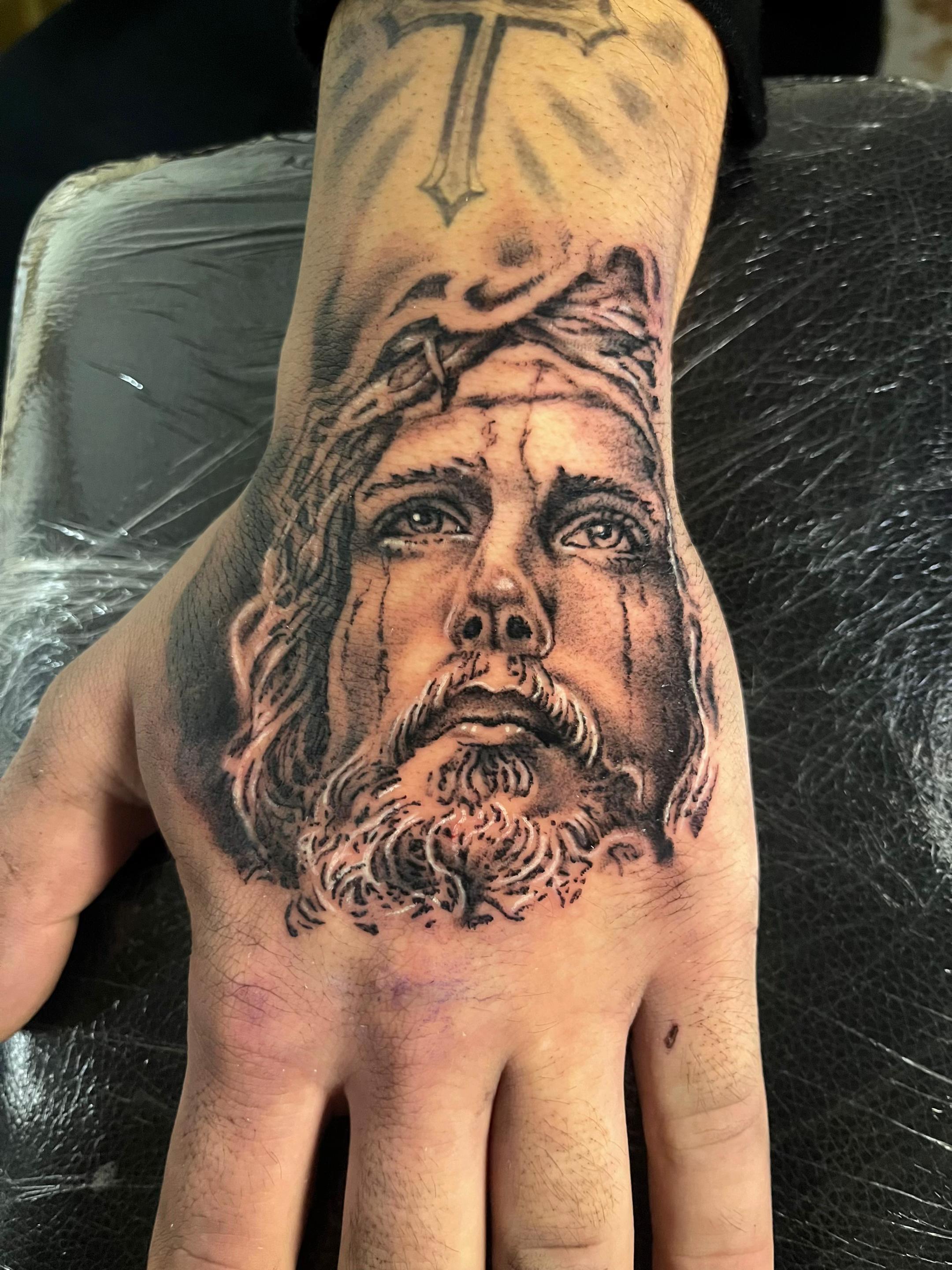 @roccovitale.tattoo