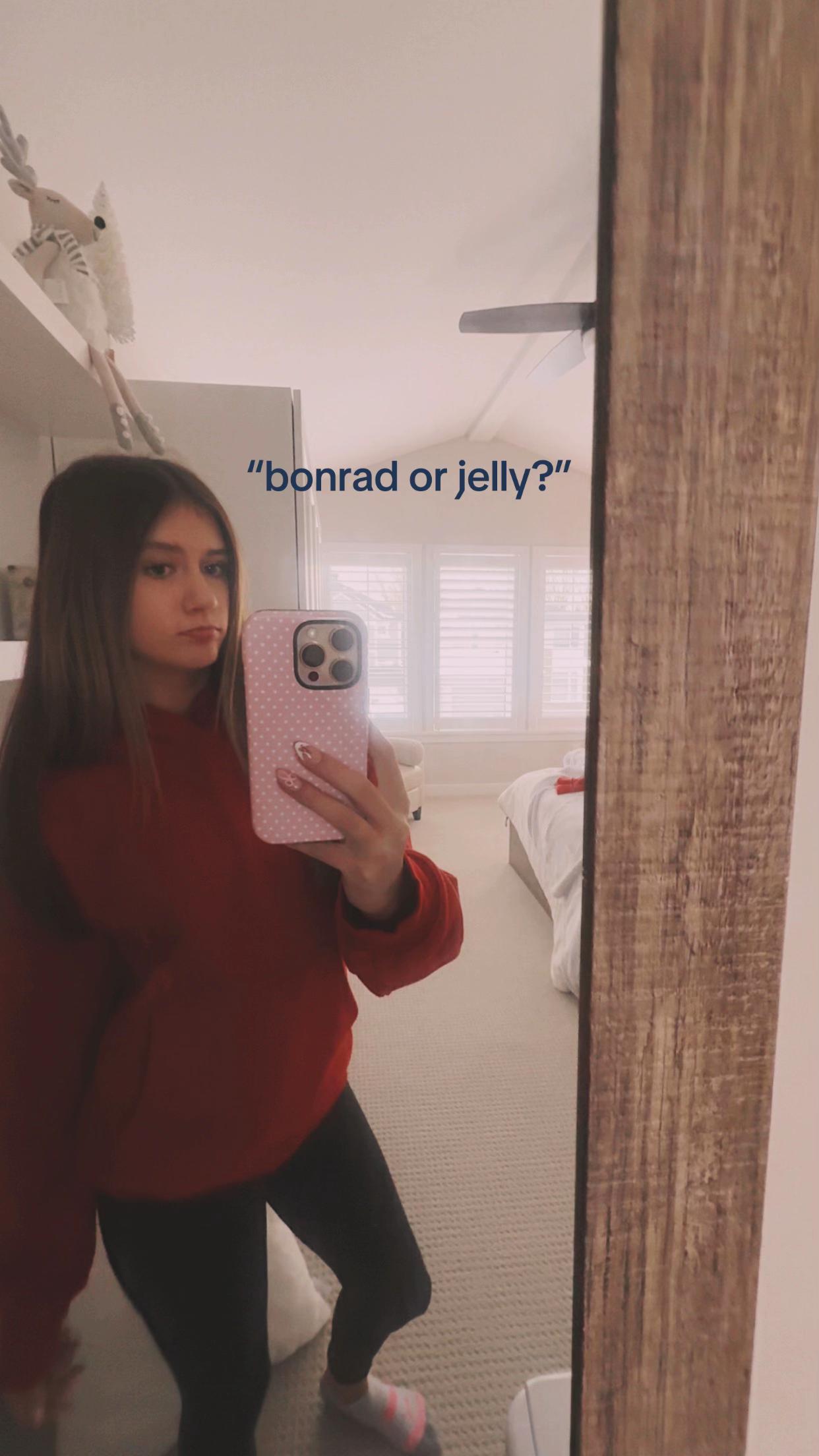@meredithspammy