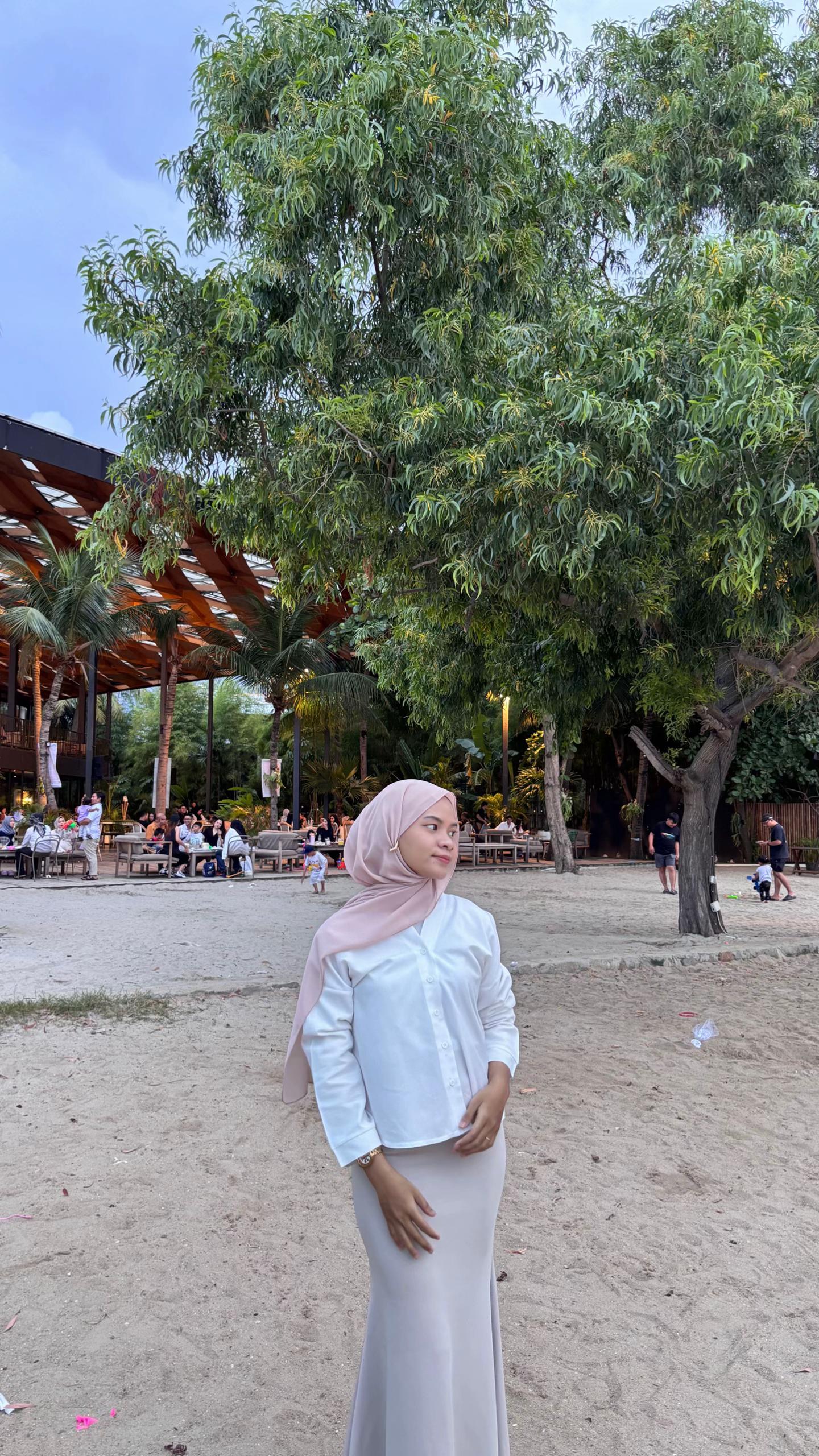 @Astii | Place to go🎡