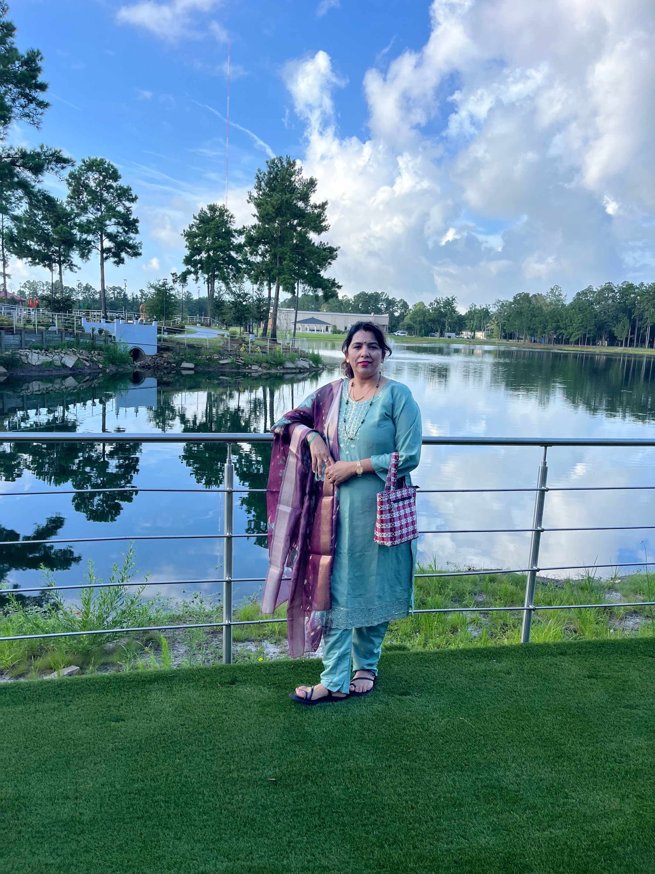 @Laxmi b acharya🇳🇵🇺🇸