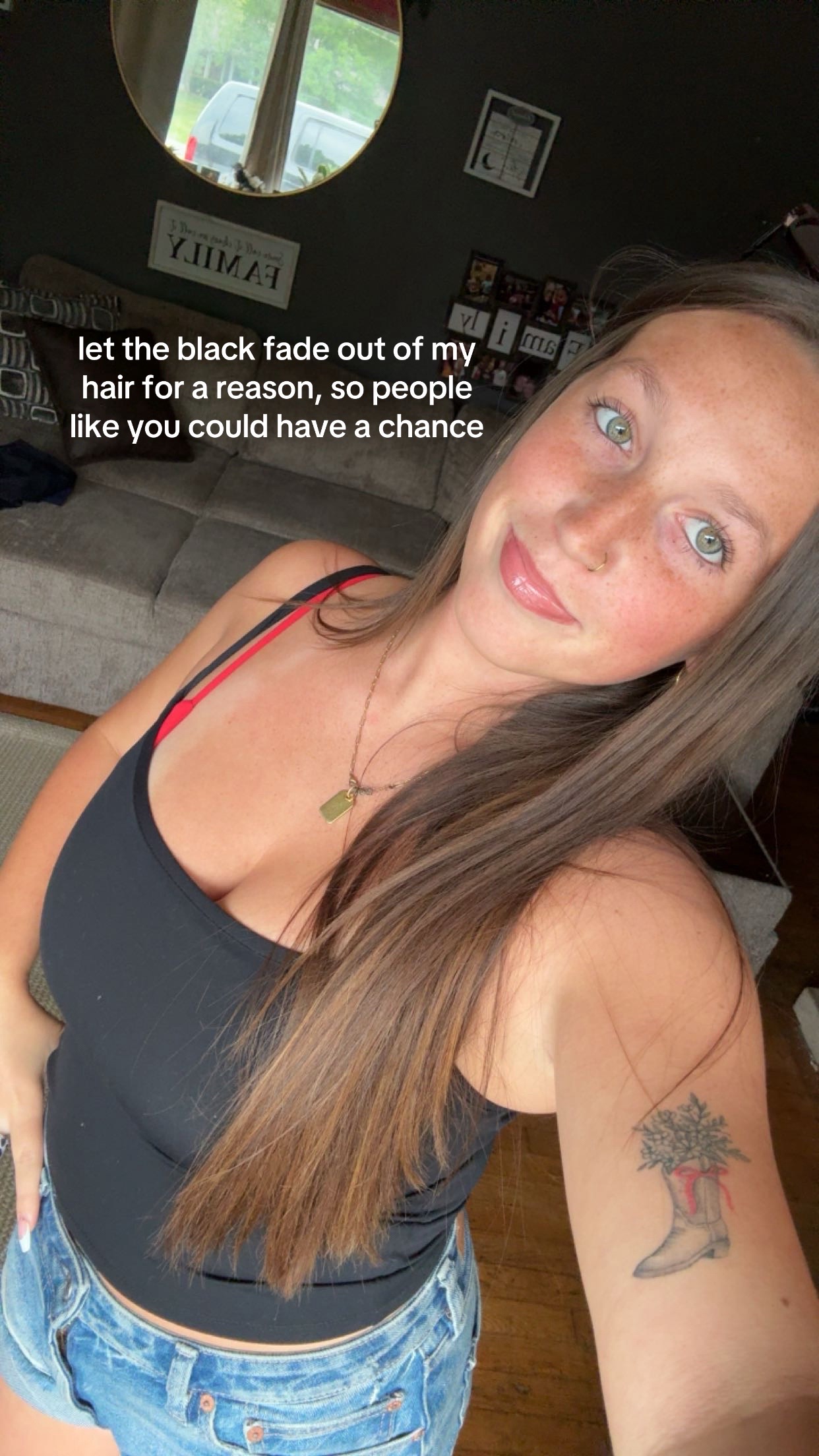 @️