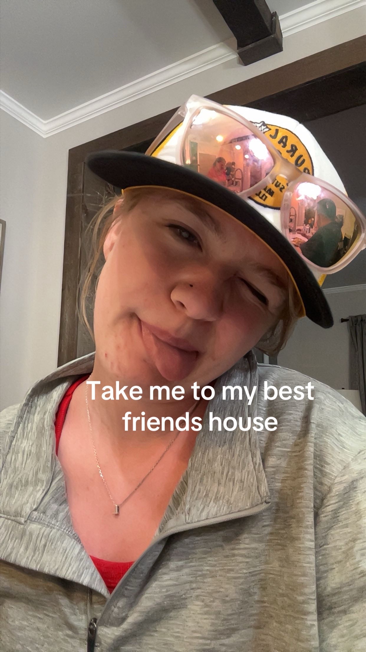 @LexLou