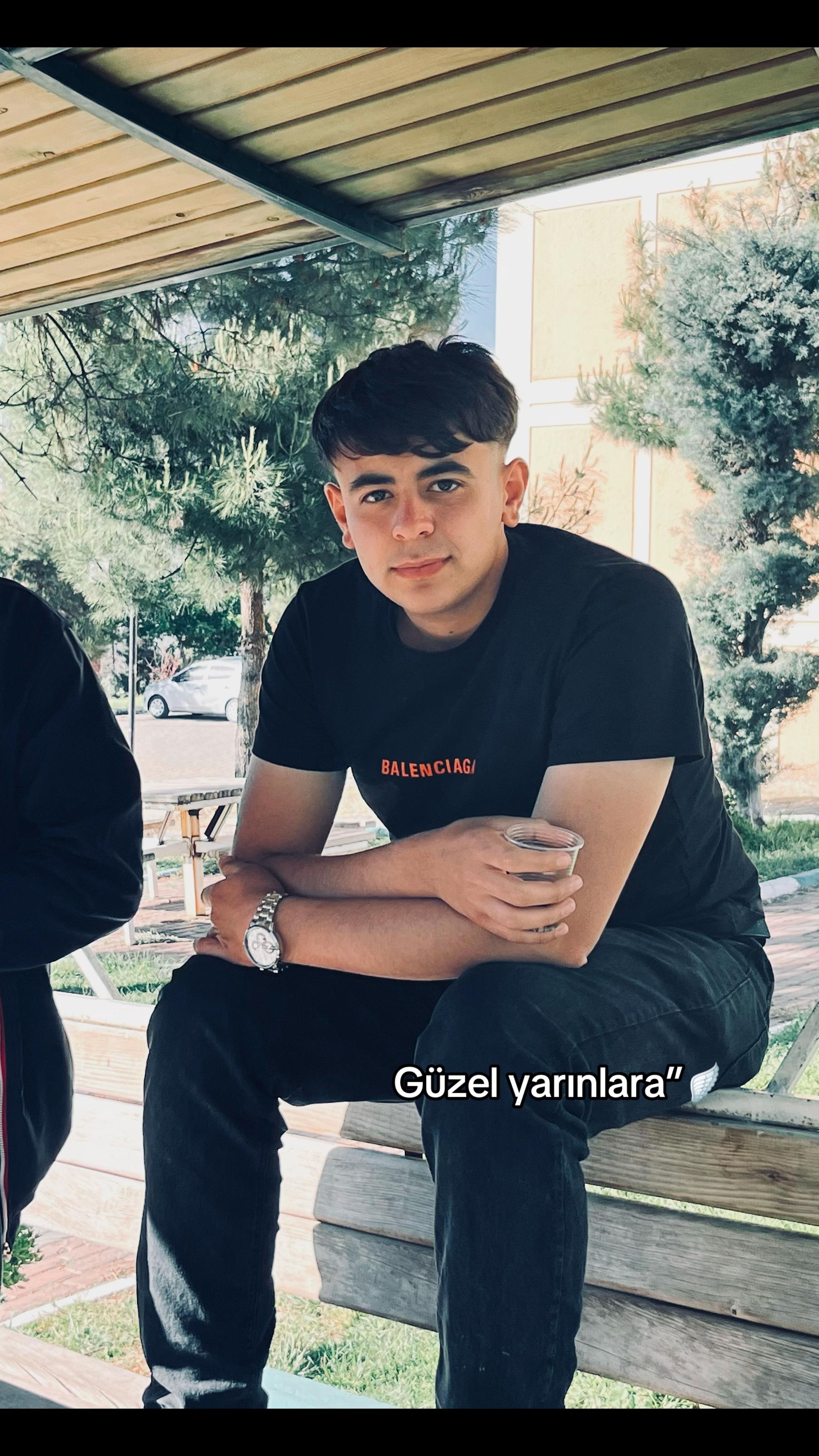 @23