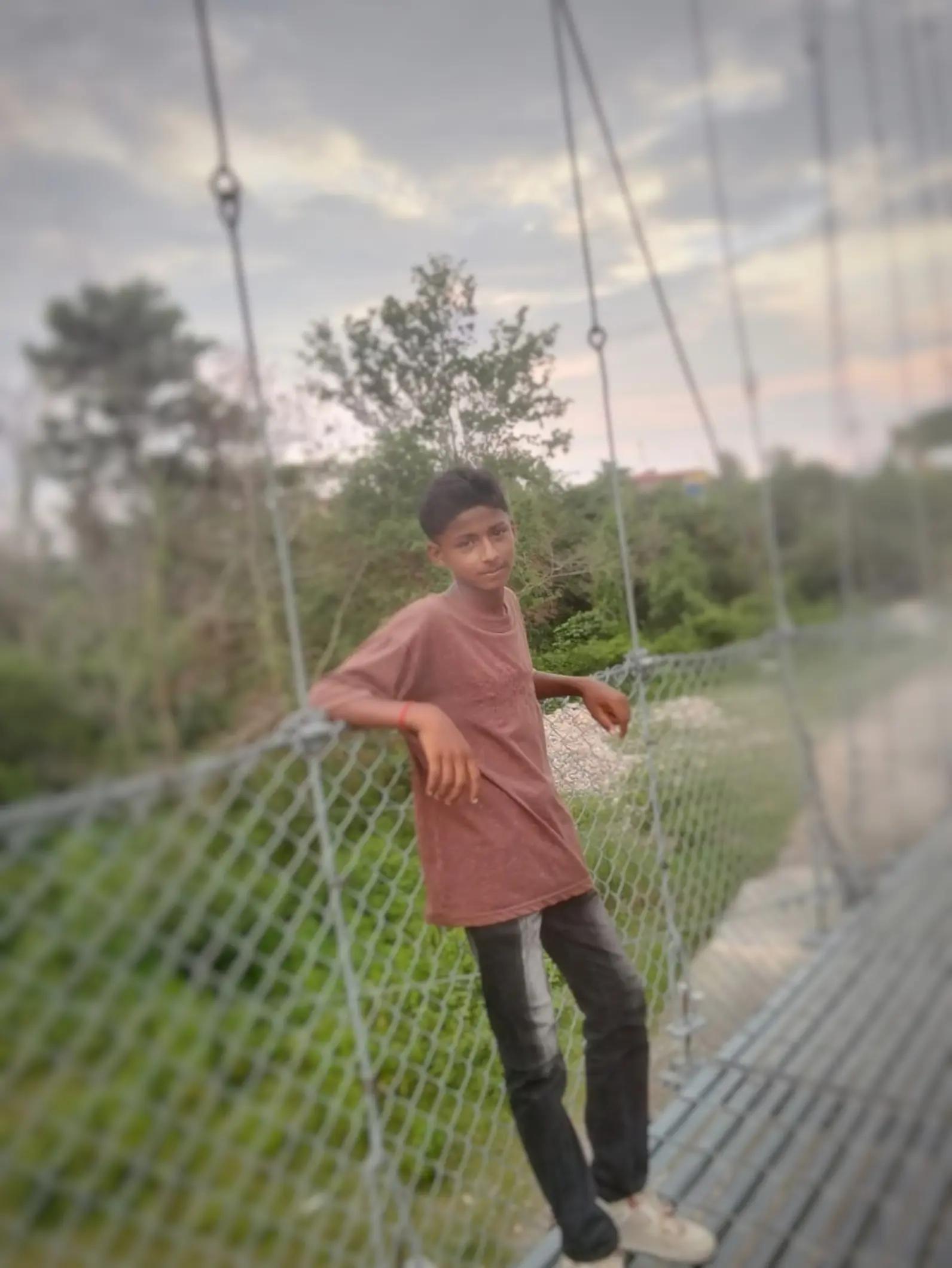 @๐๐๐๐ปY A D A V๐โ ๏ธ๐๐ป