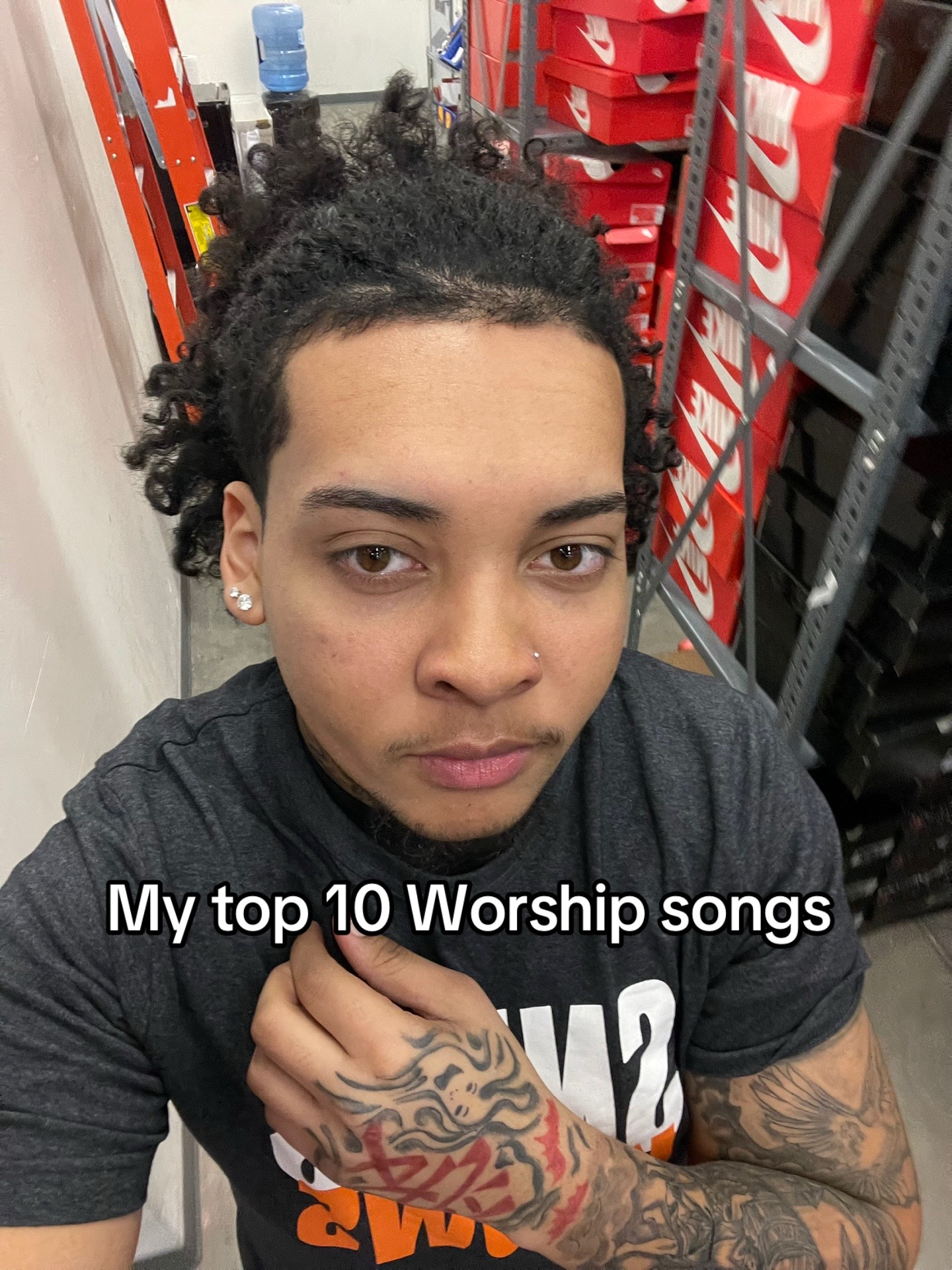 @Hb