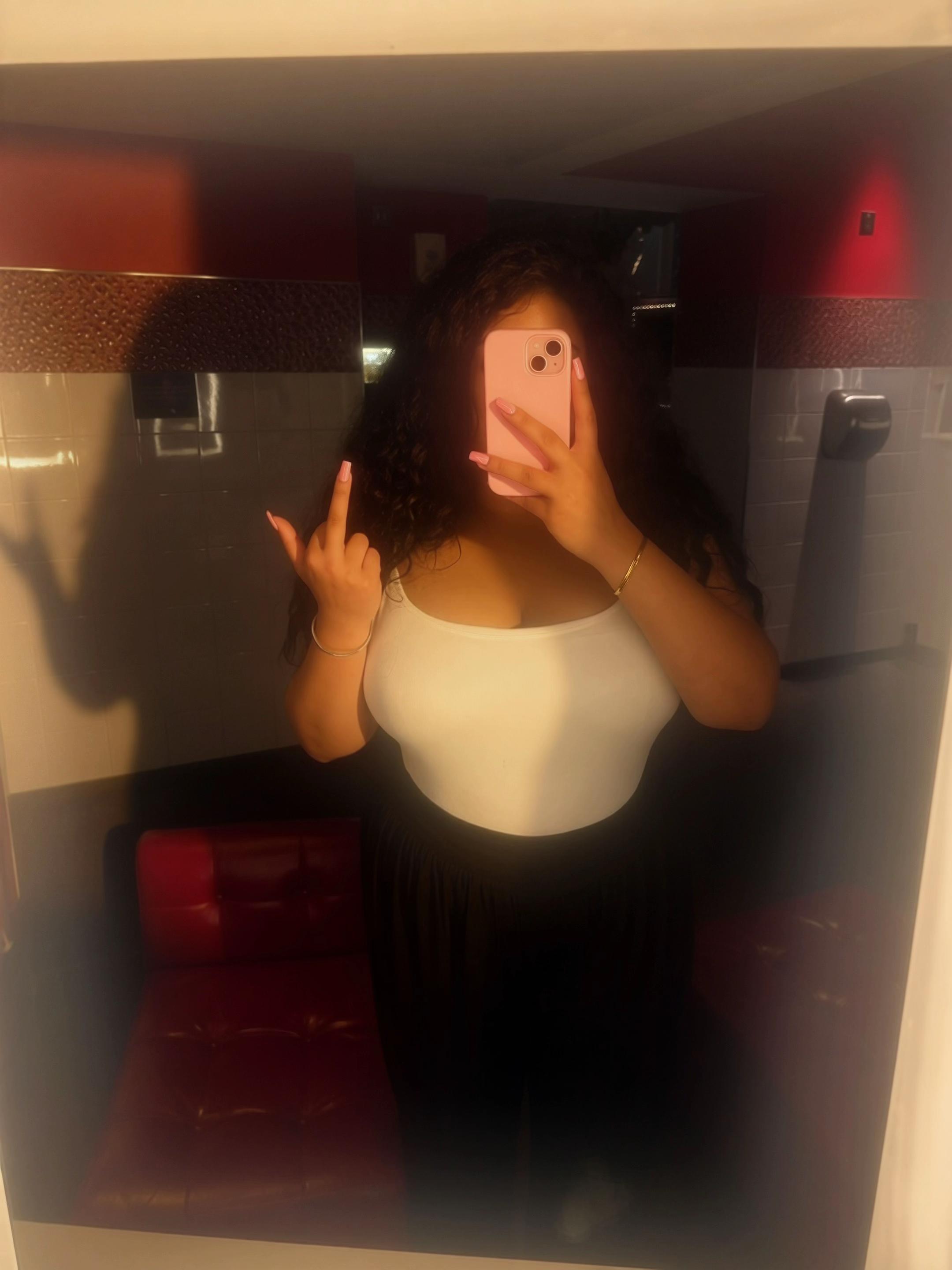 @𝐑𝐢𝐫𝐢