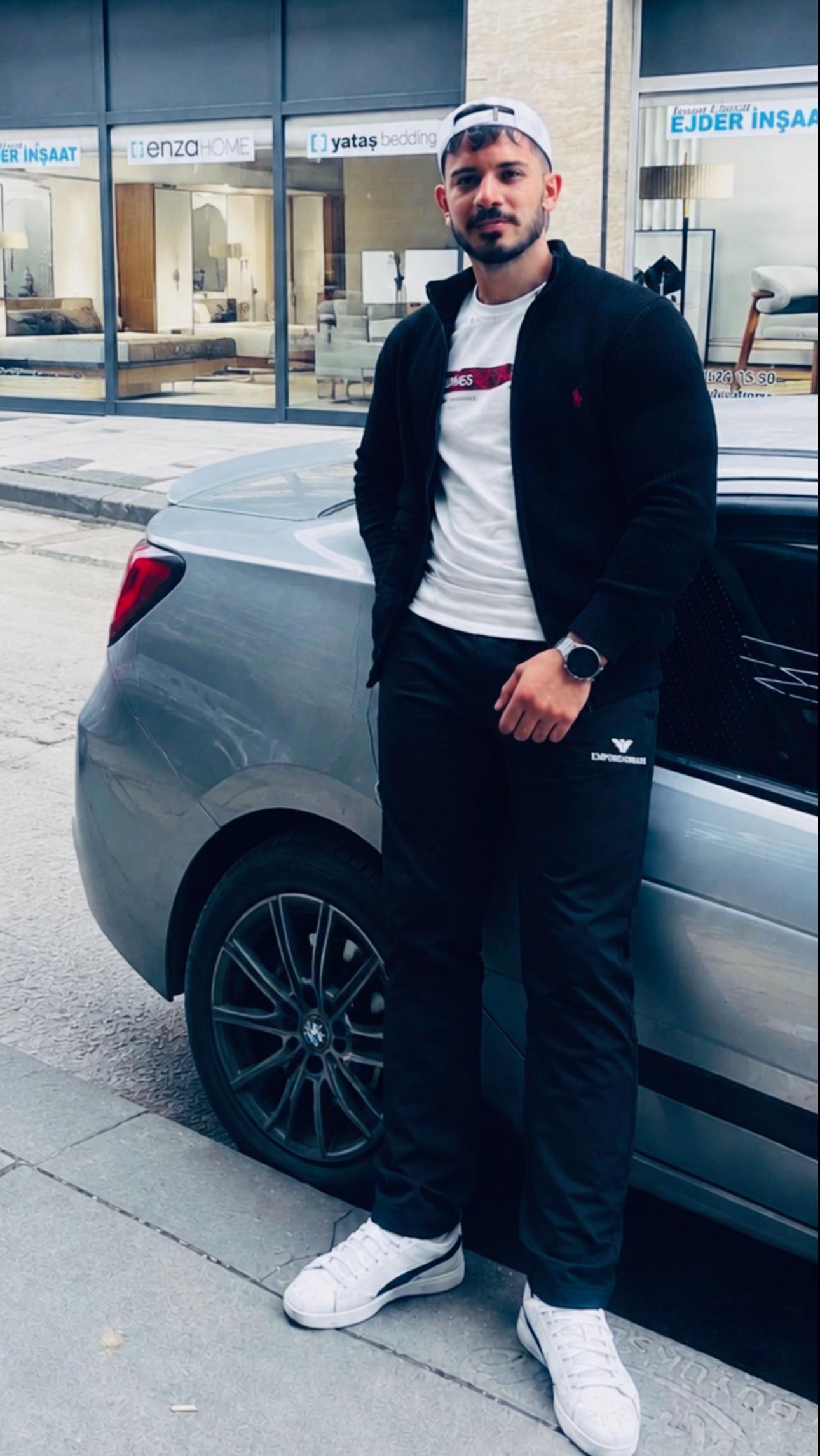 @𝗠𝘂𝗮𝗺𝗺𝗲𝗿_𝗱𝗻𝗿𝟲
