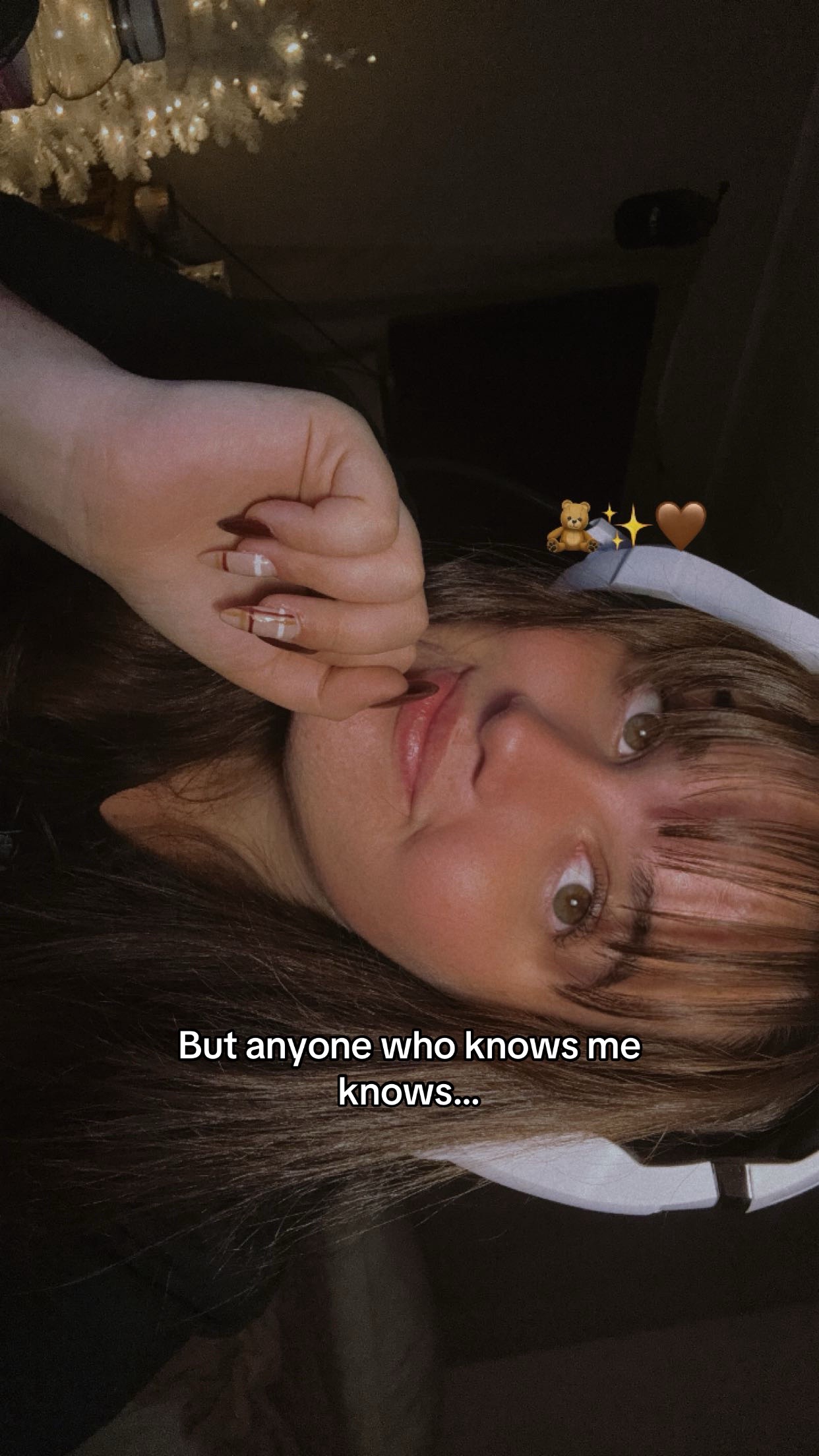 @Ava