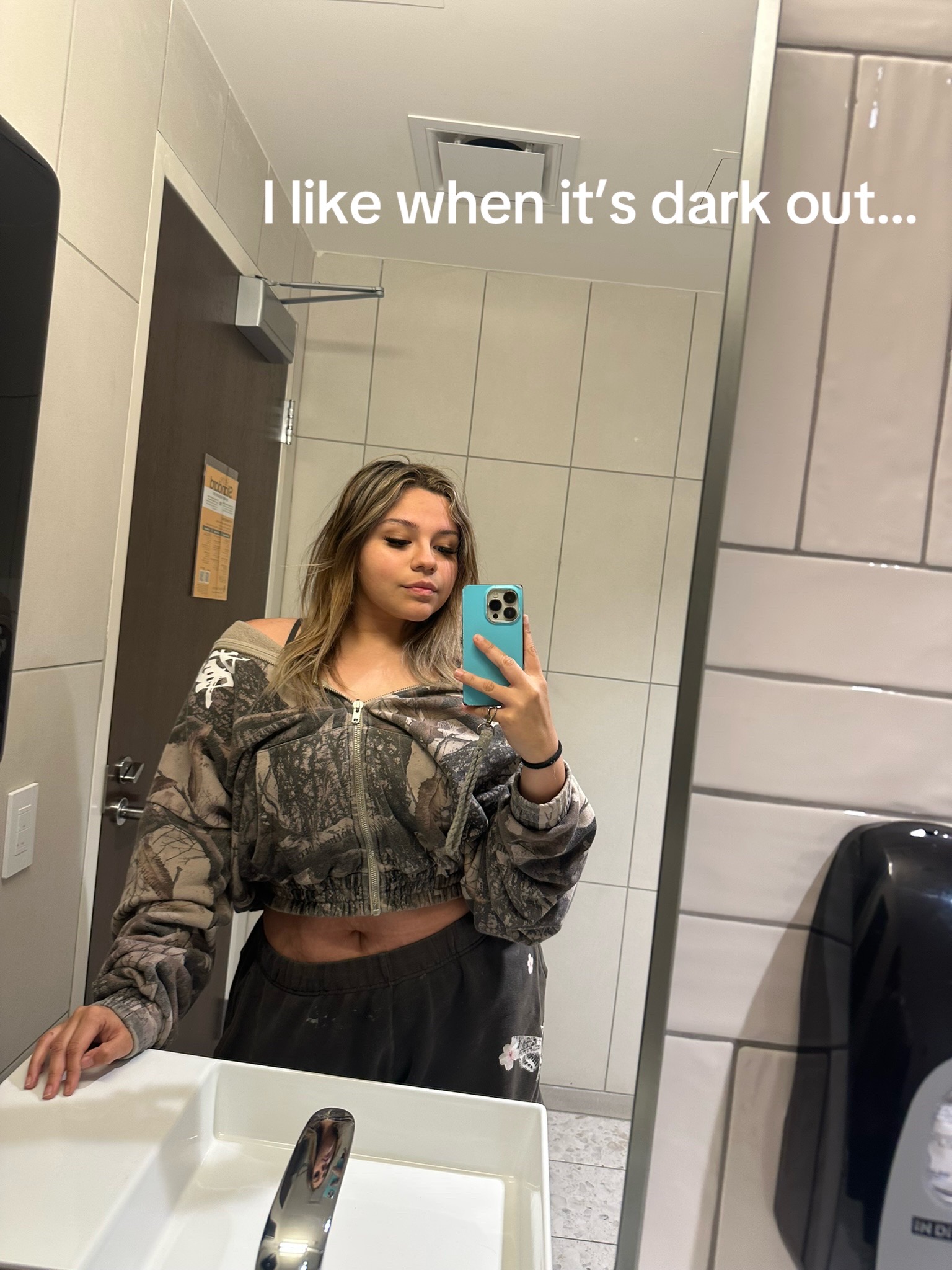 @Alexis