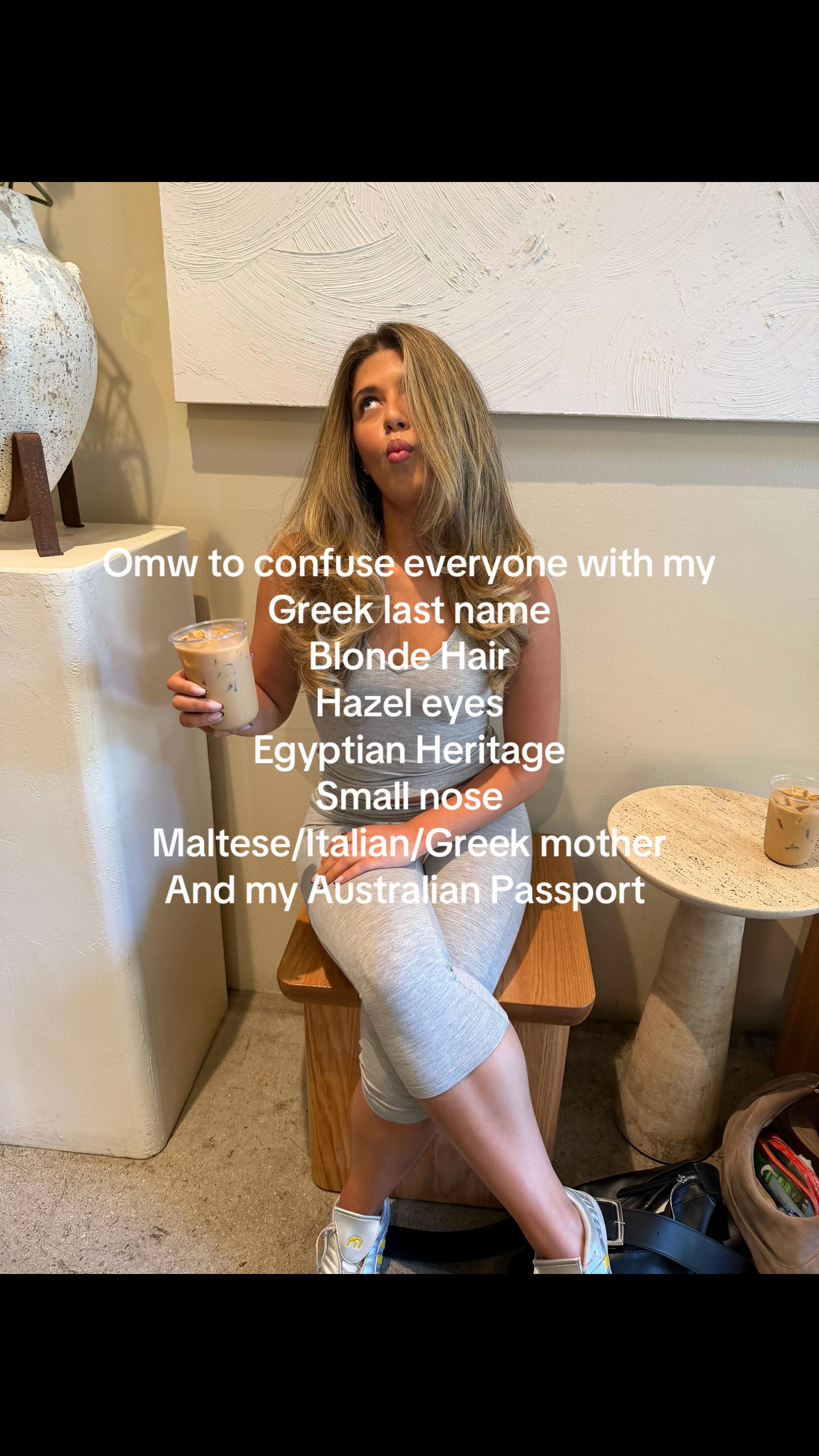 @Paris Alexia