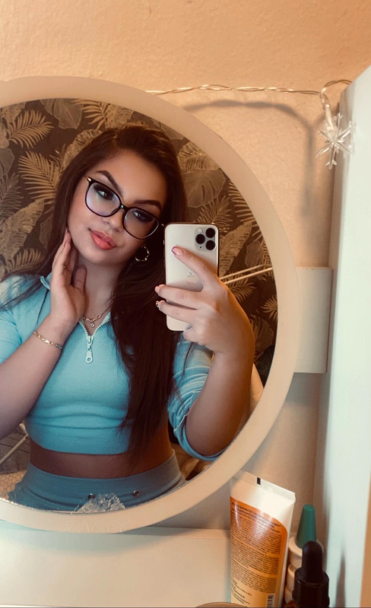 @fktee_vivii