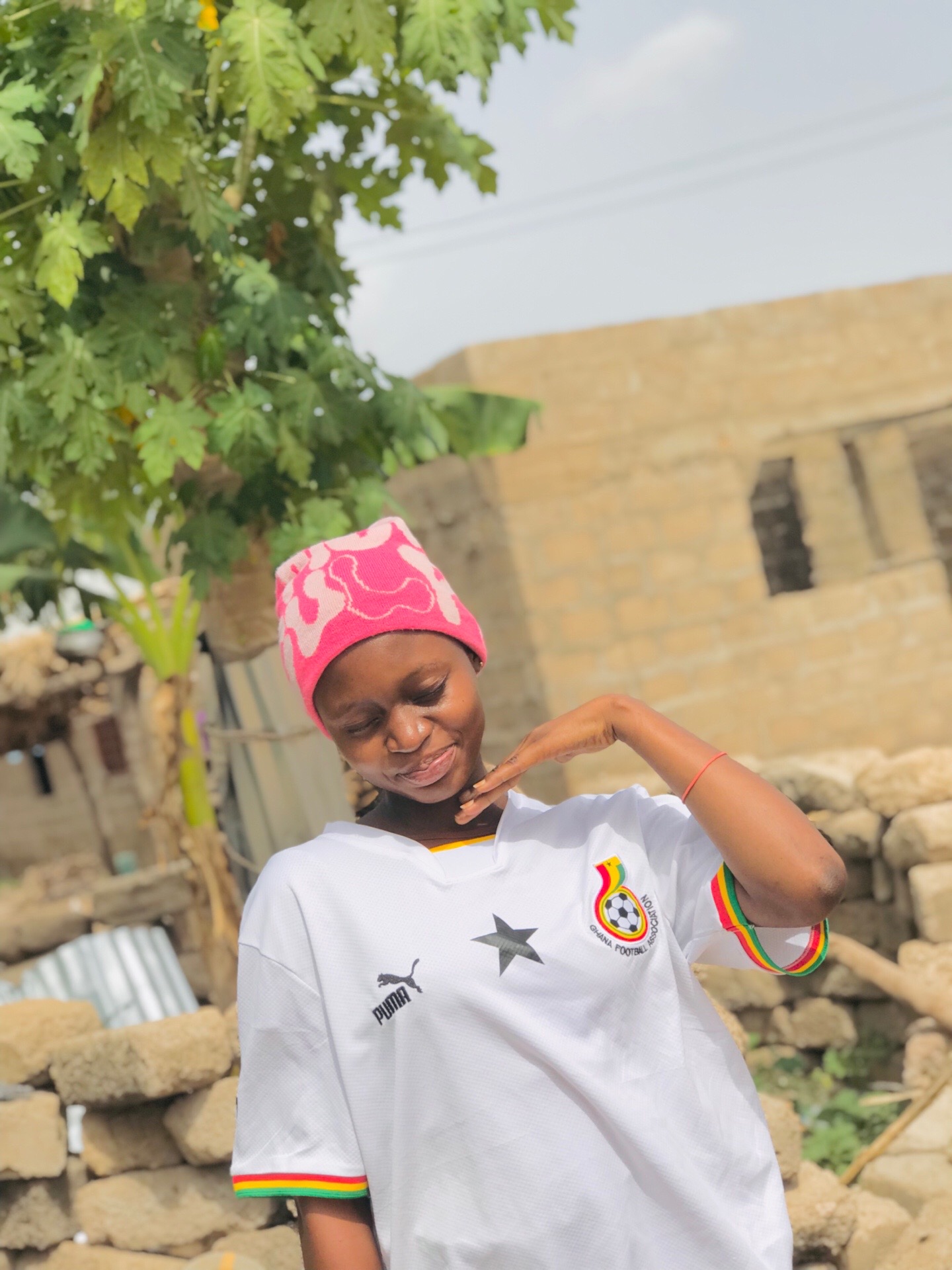 @||•💕💐YOUNG~QUEEN||•❤️😌🌸