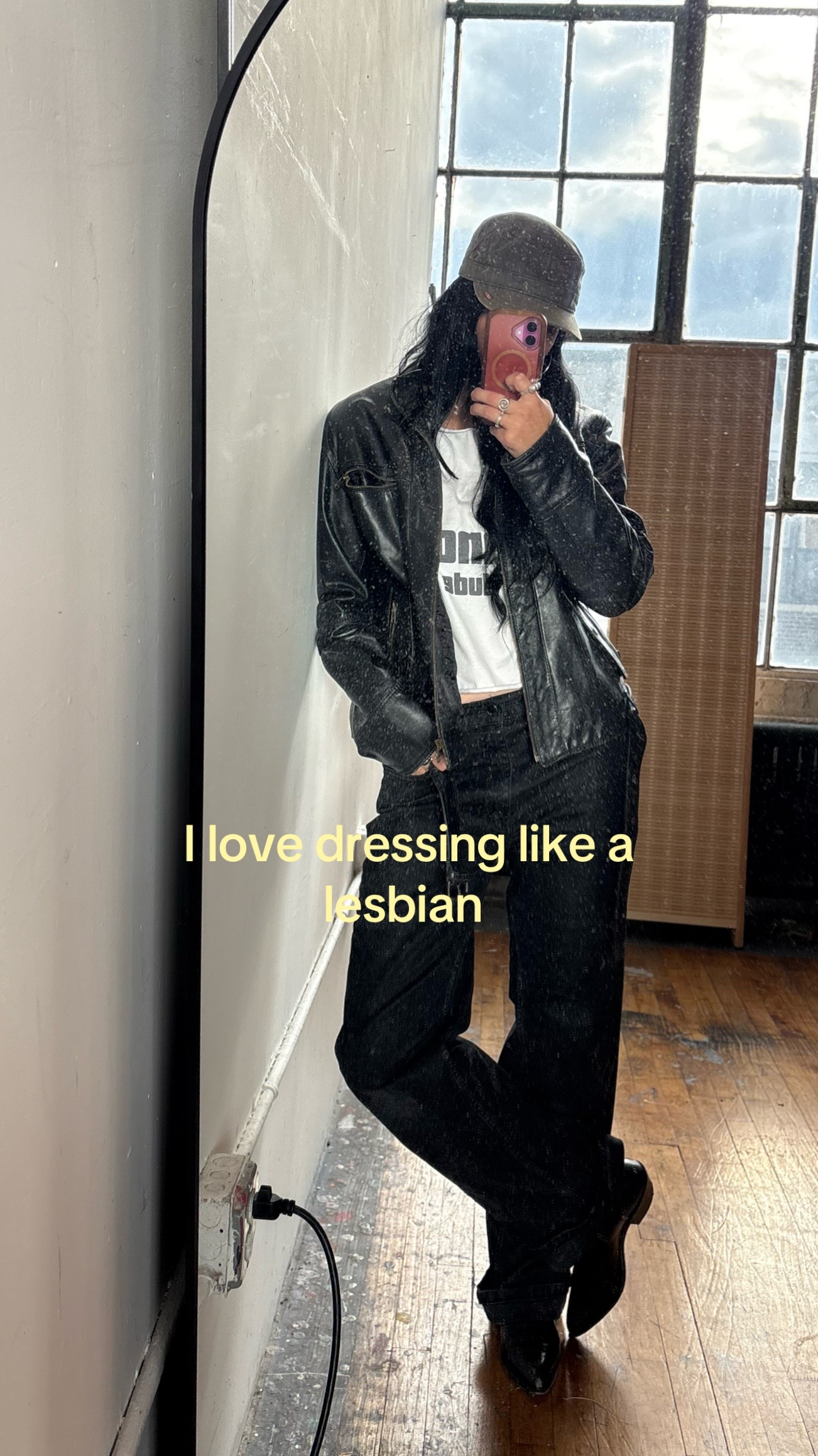 @thequeerghoul 🍉