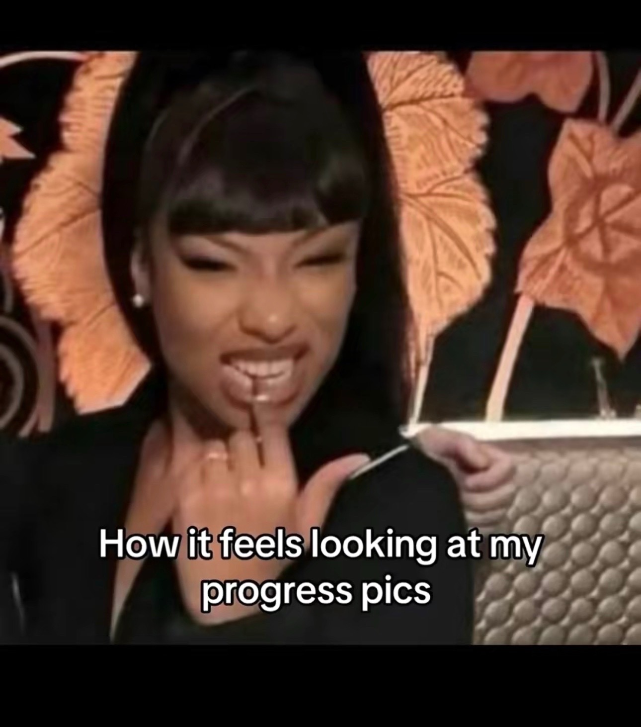 @T