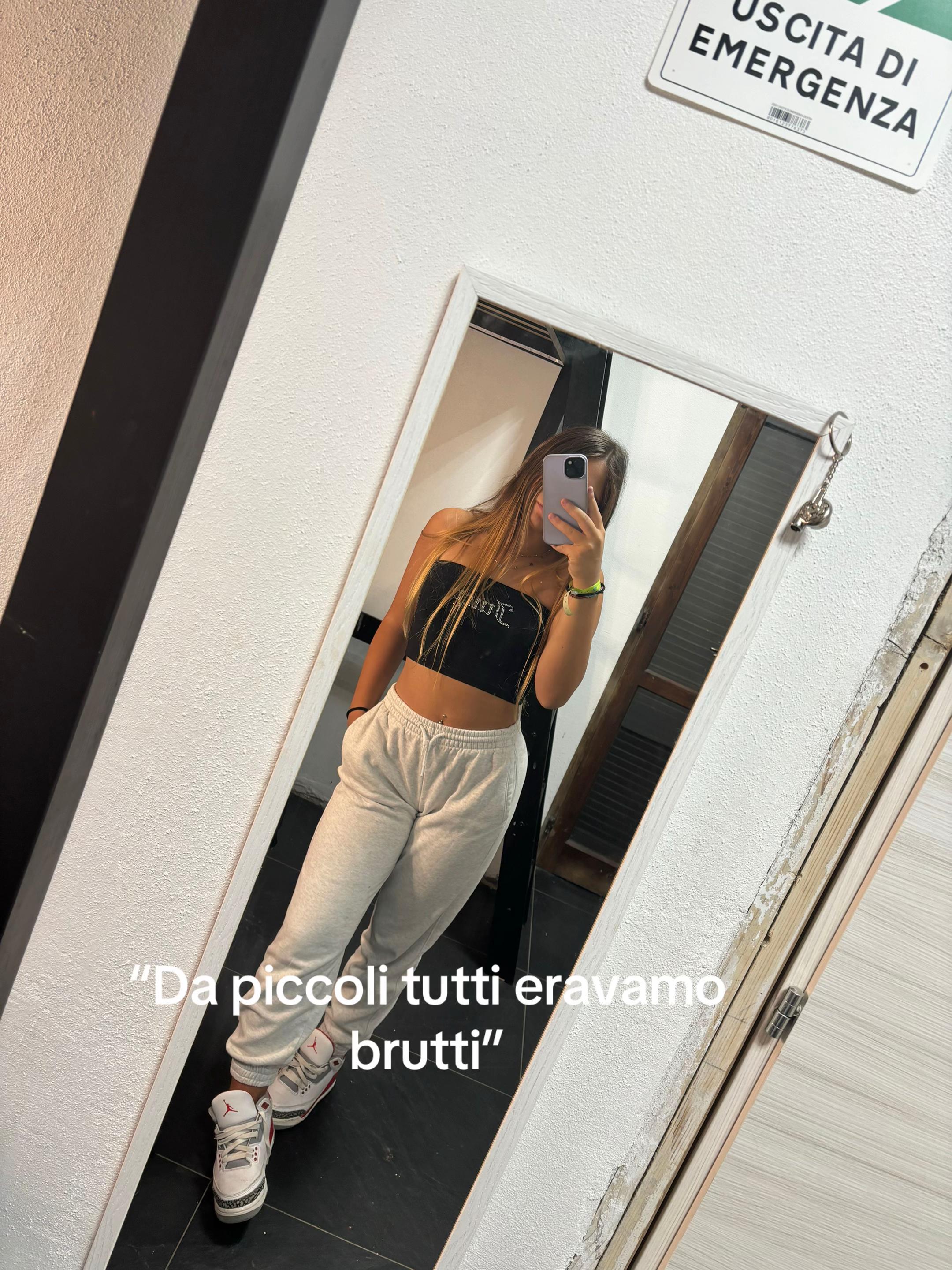 @𝕹💸
