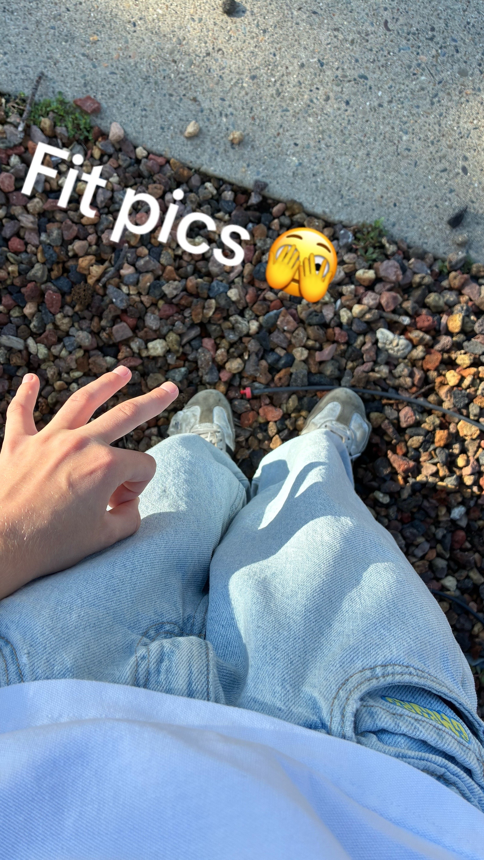 @Cxne