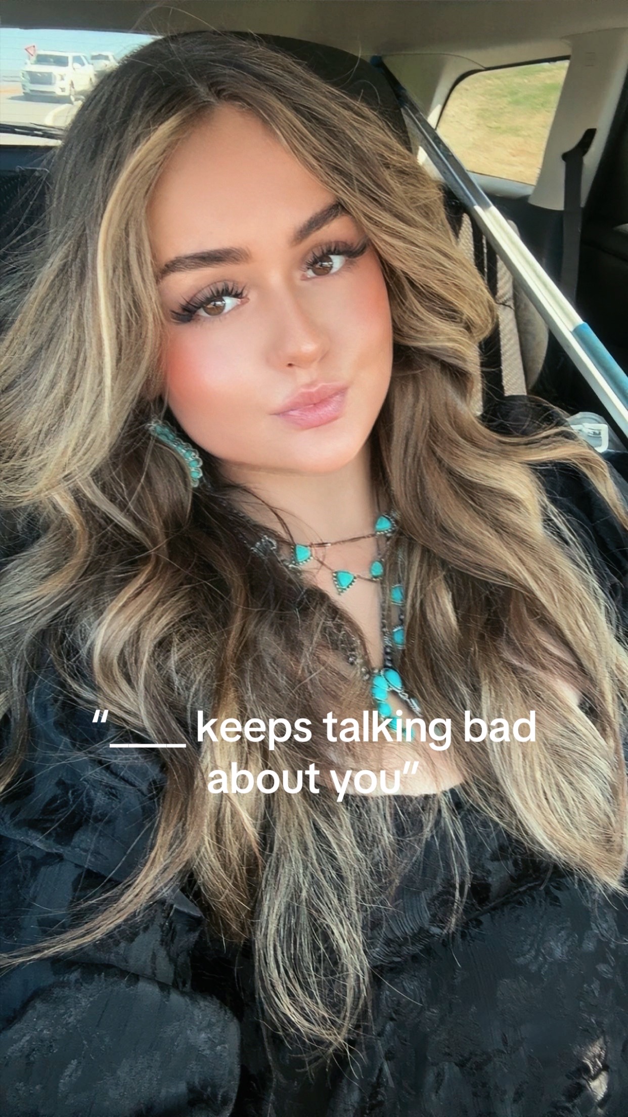 @ella ⚡️🪶