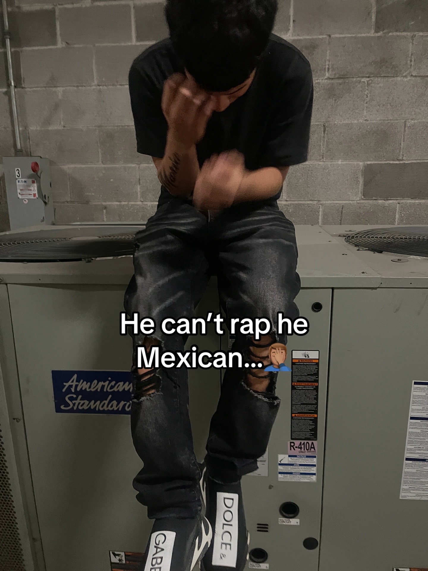 @Luhangelo