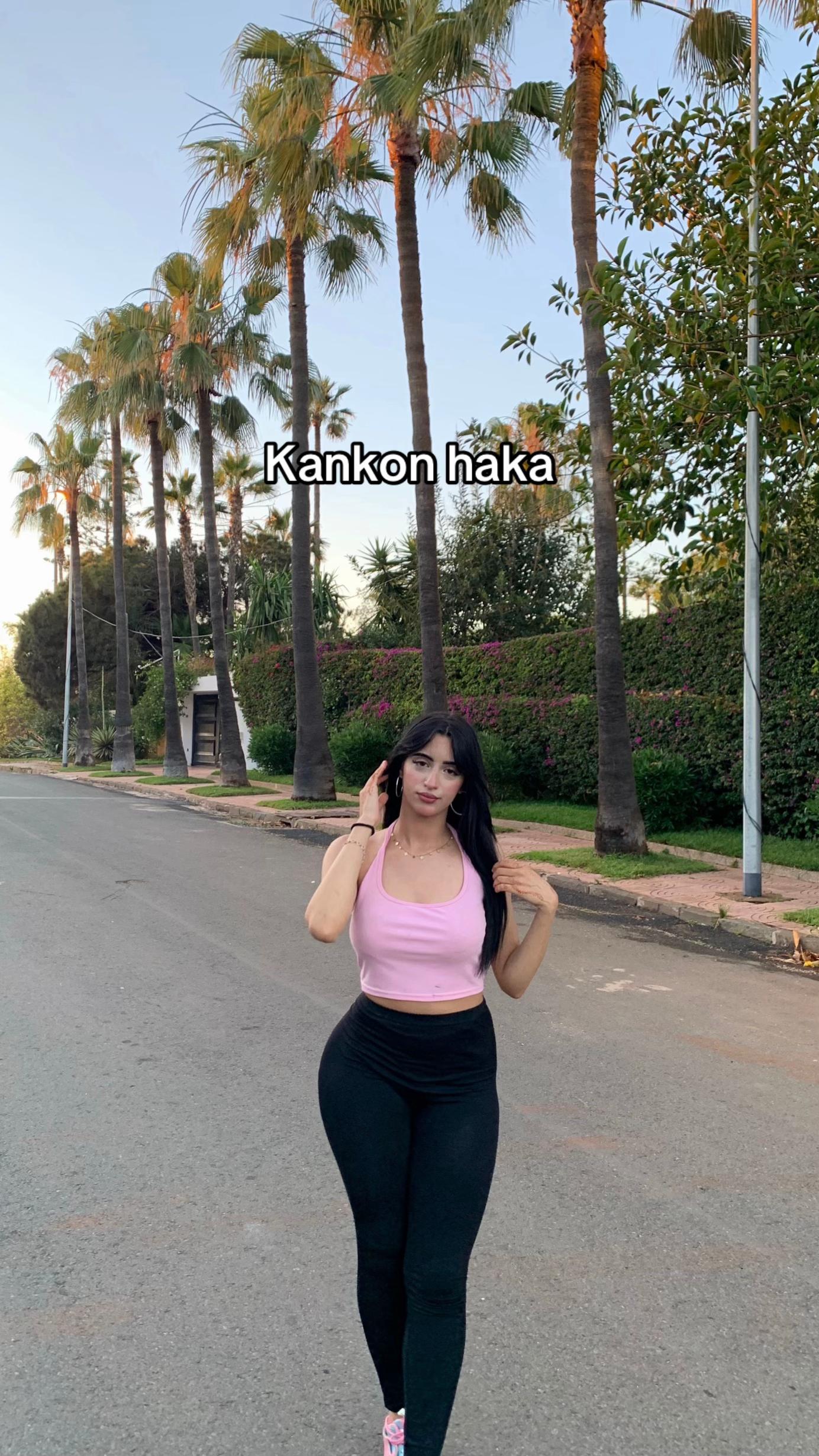 @🧞&zwj;♀️