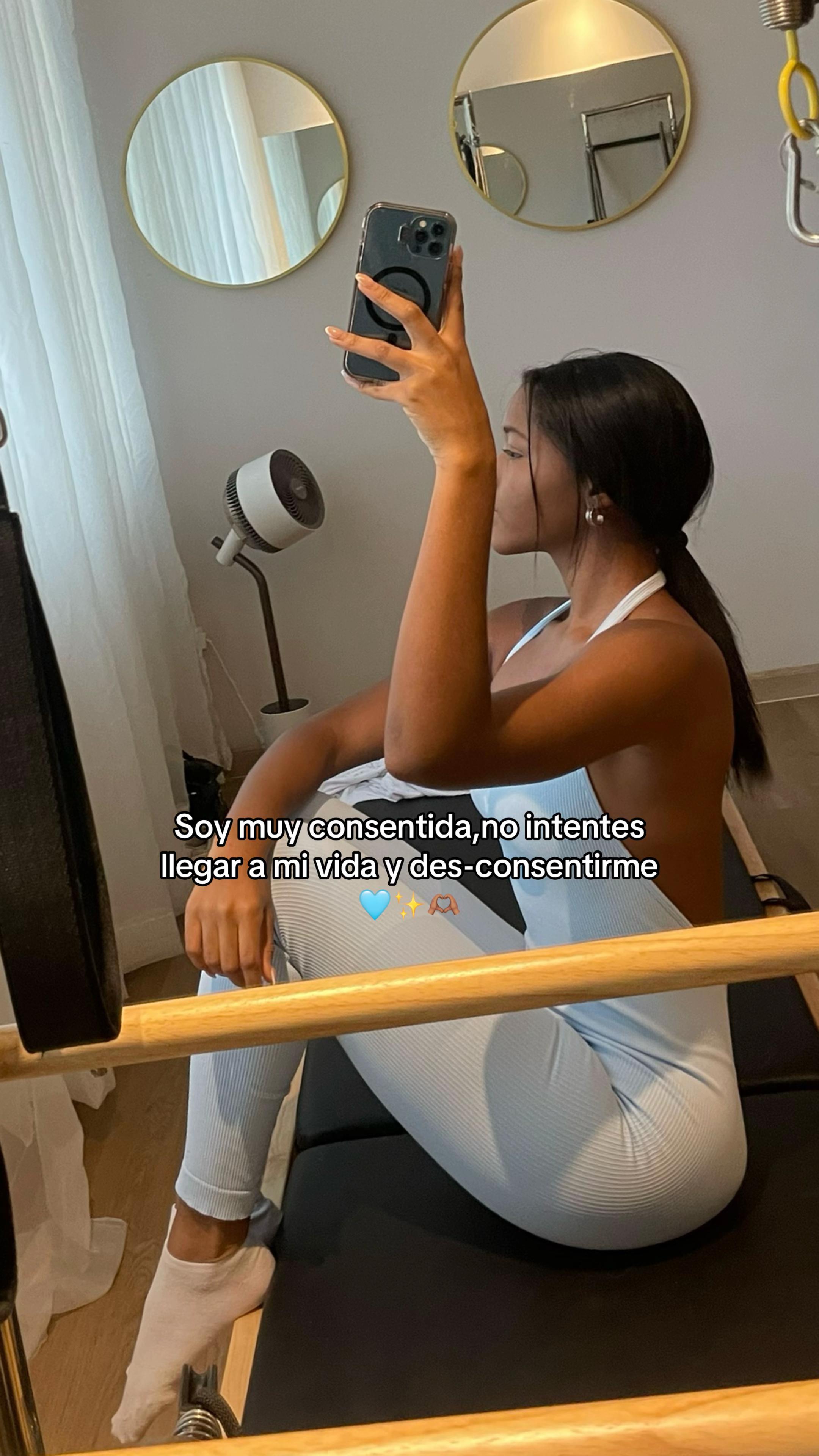 @kimberly_montano_