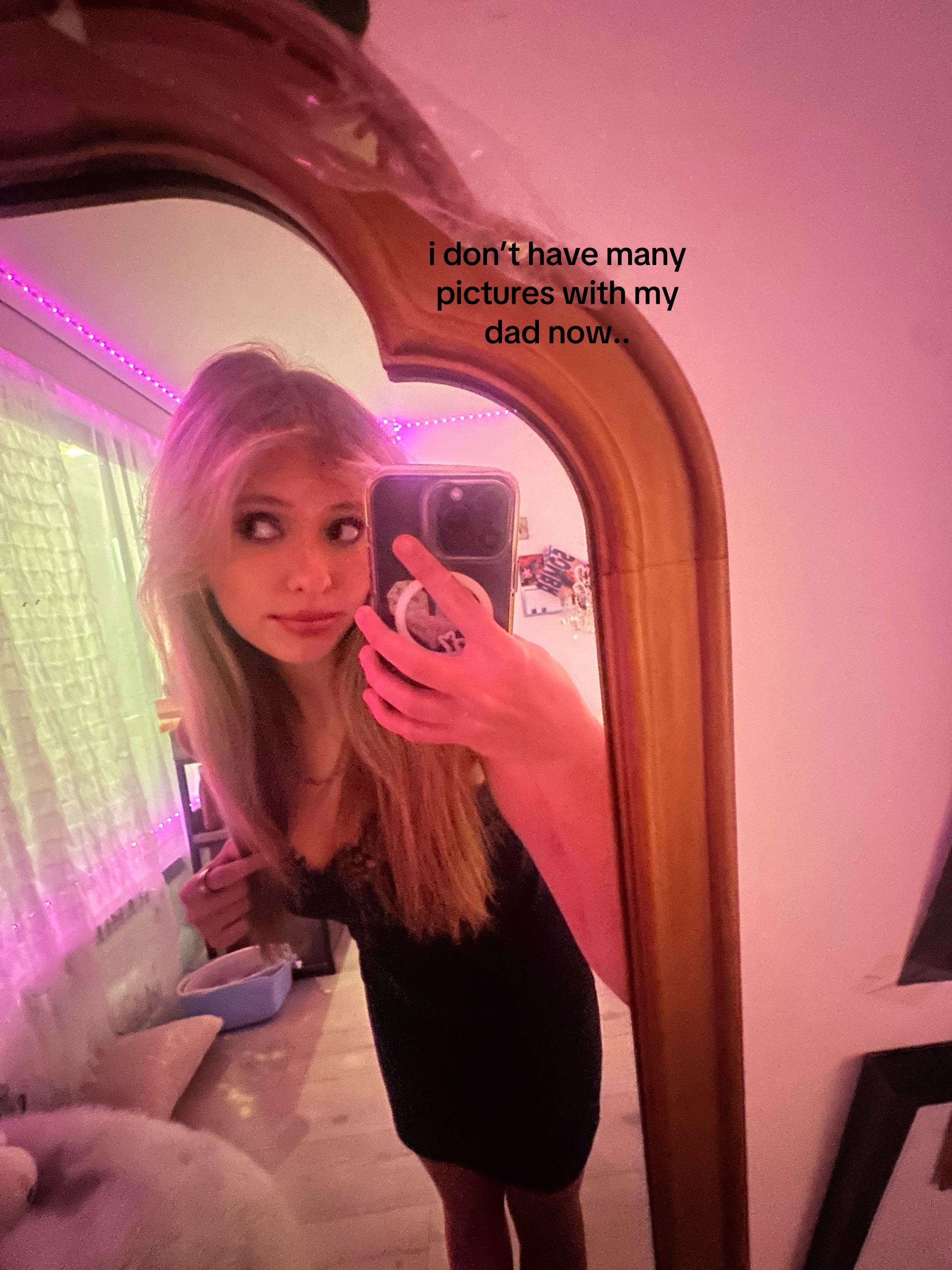 @🕸️