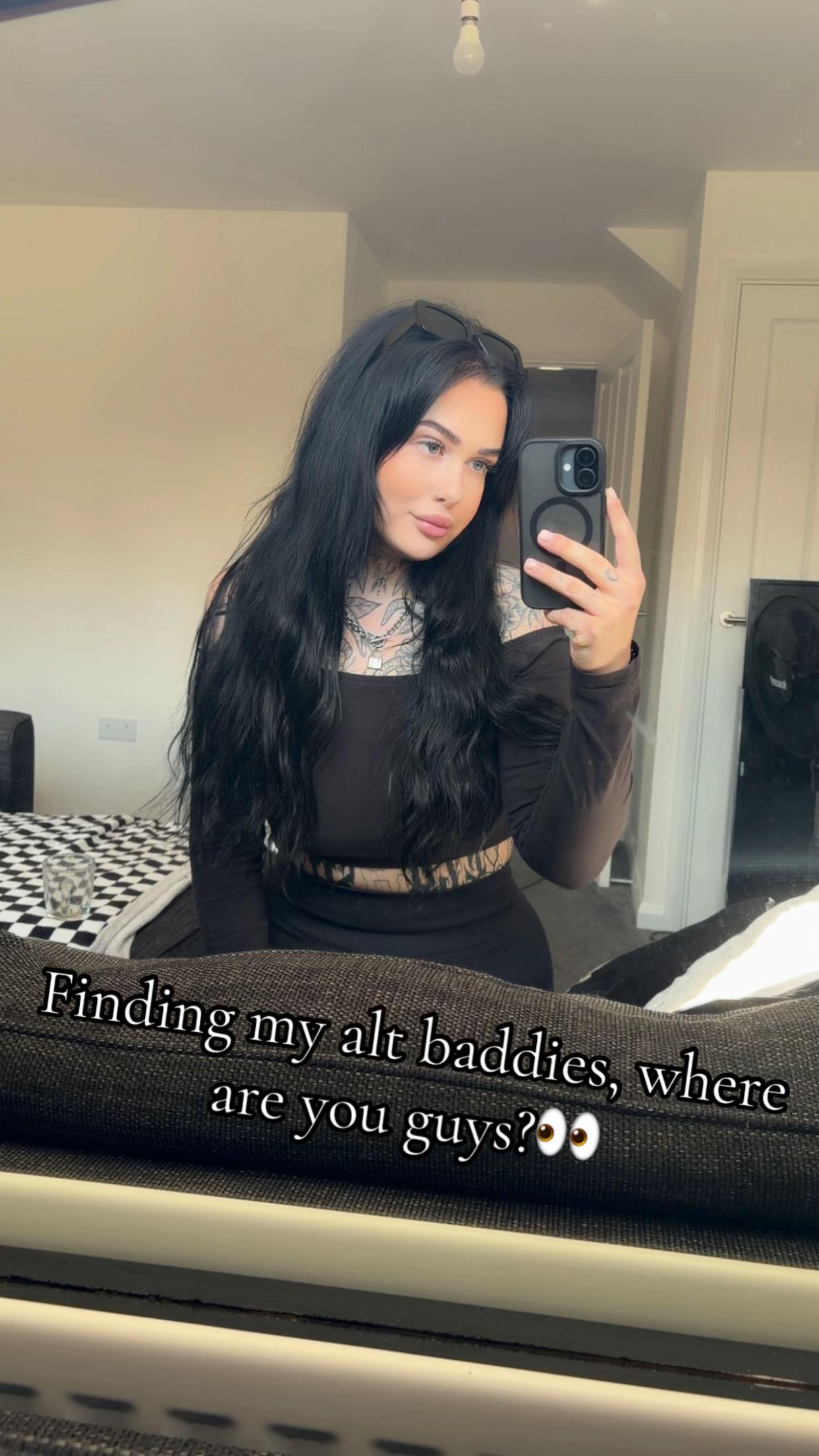 @Jadekw📖🖤