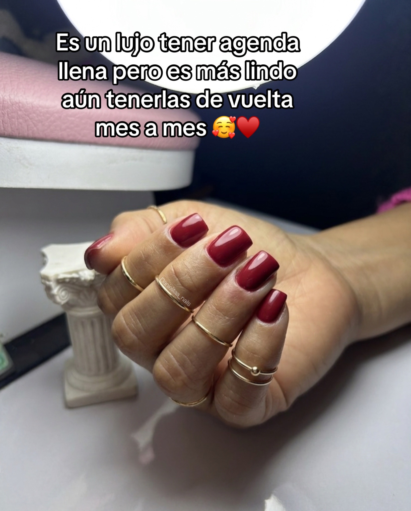 @Daniela Salas💕