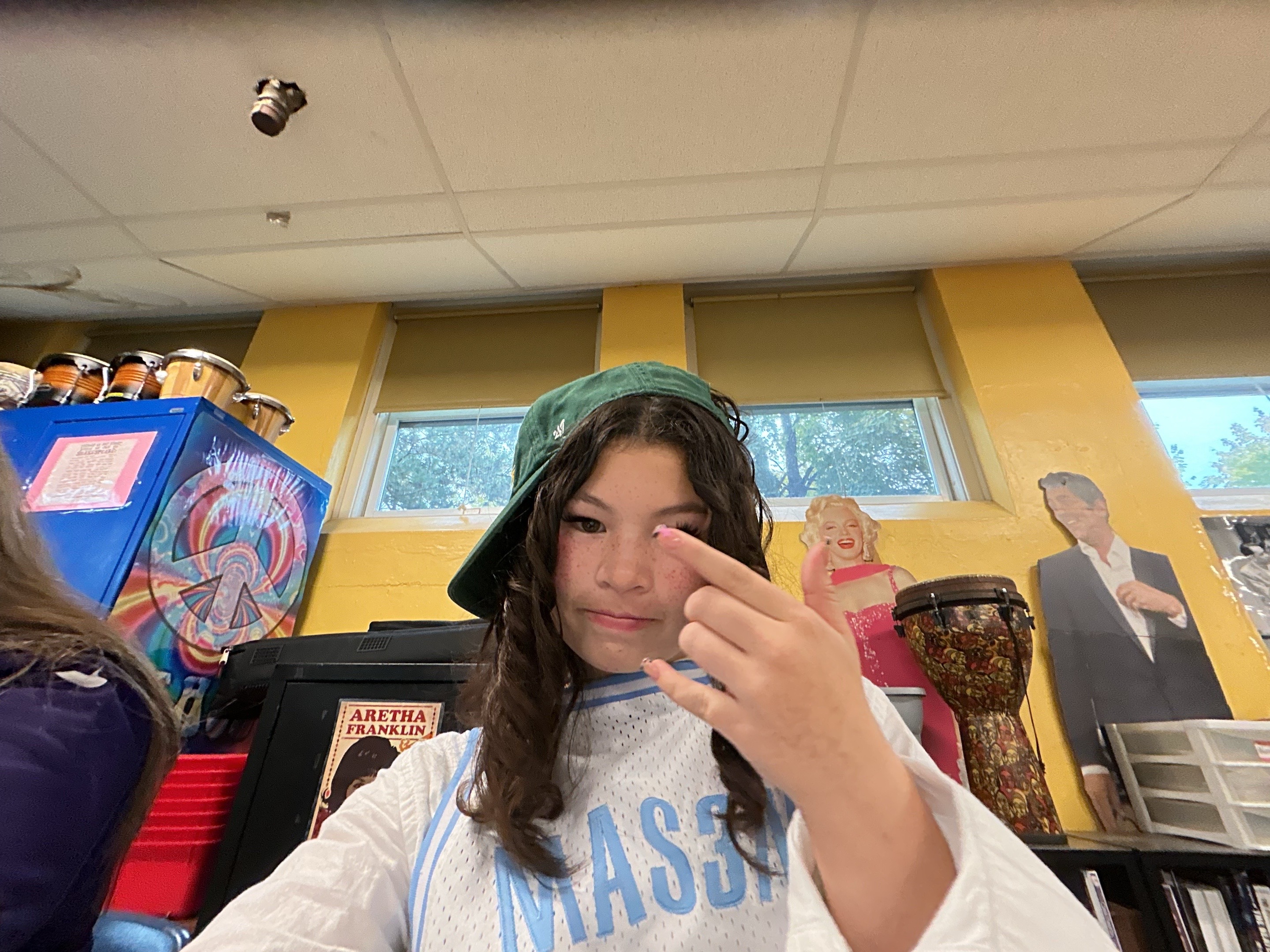 @idkimjustacurlyheadasian