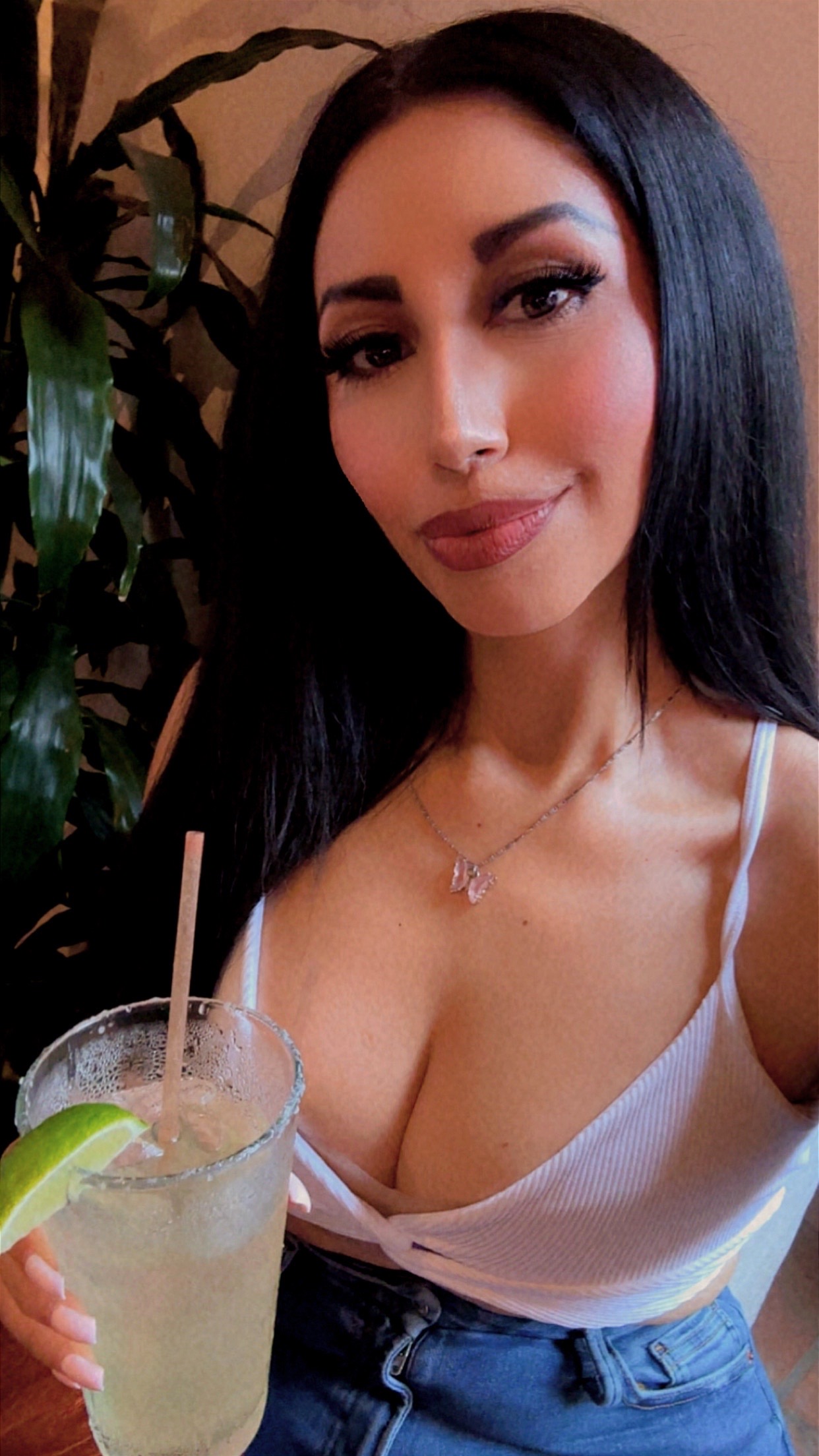 @Alondra