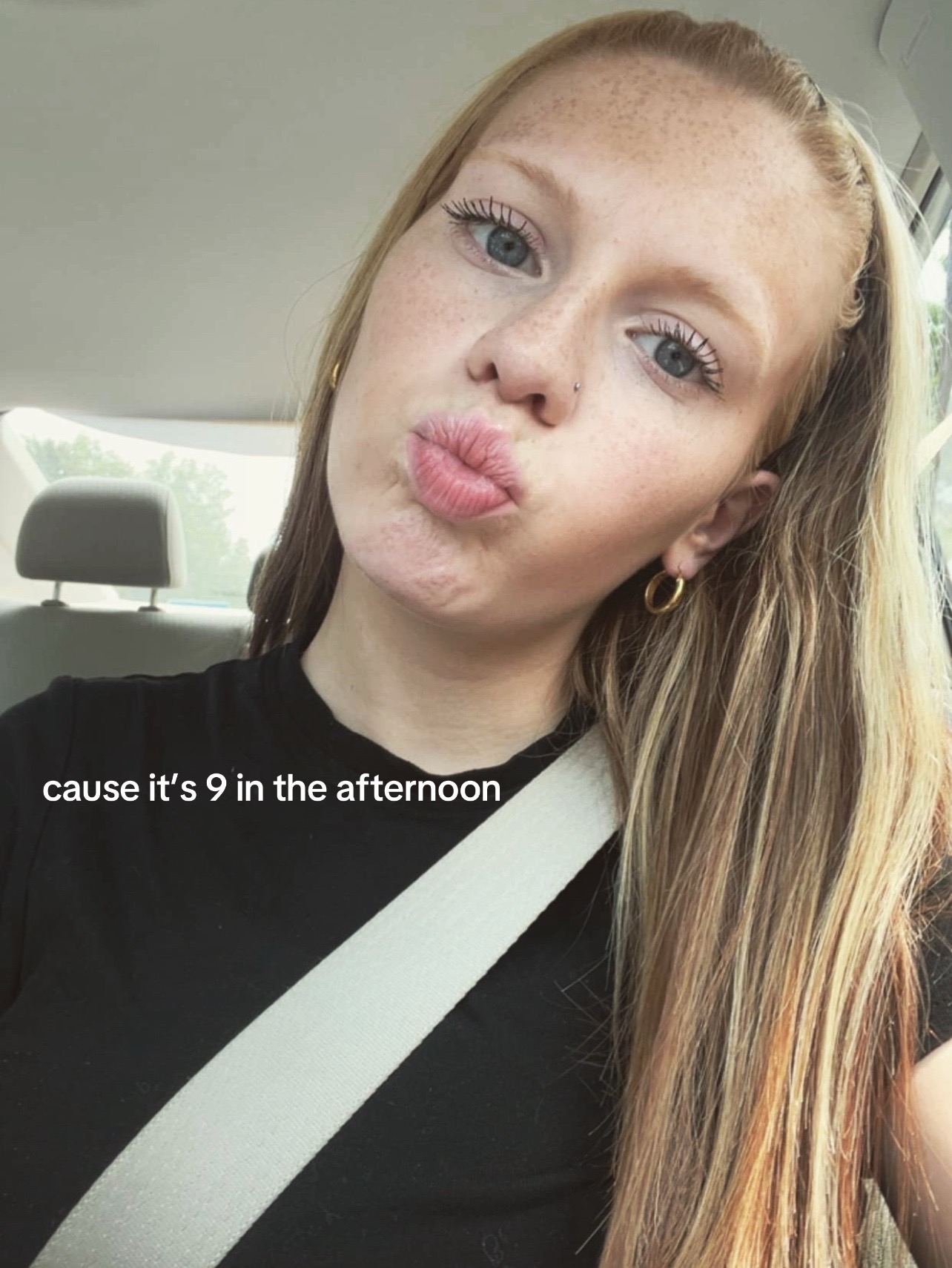 @krystalroseeeee